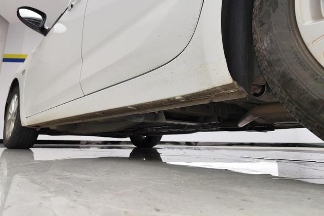 Chevrolet Monza 2023 car image #13