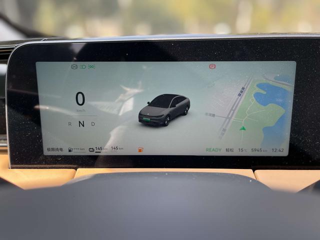 零跑汽车 零跑C01 2024 汽车图片 #13