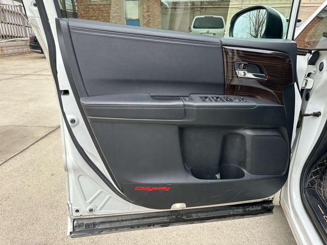 Honda ODYSSEY 2018 صورة سيارة #13