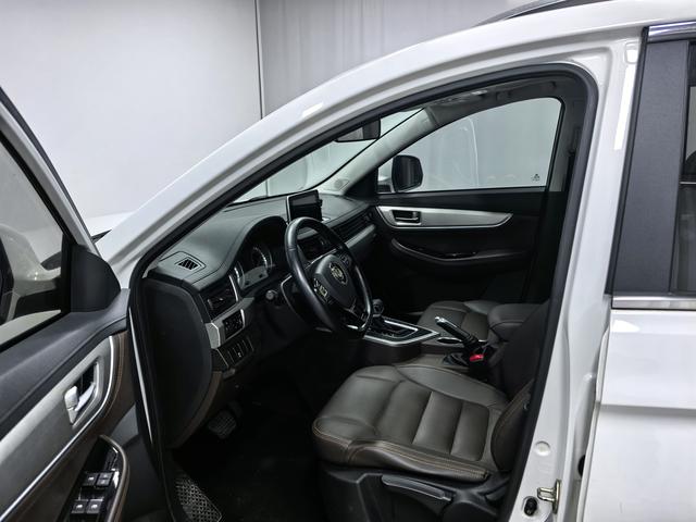 Forthing JOYEAR X5 2017 imagem de carro #13