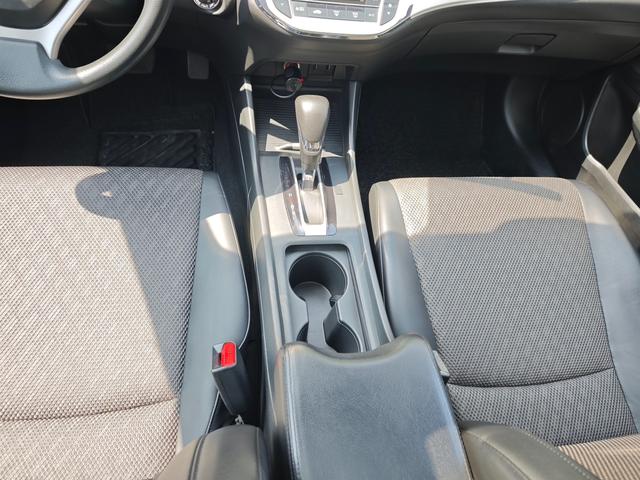 Honda Jade 2019 изображение автомобиля #13