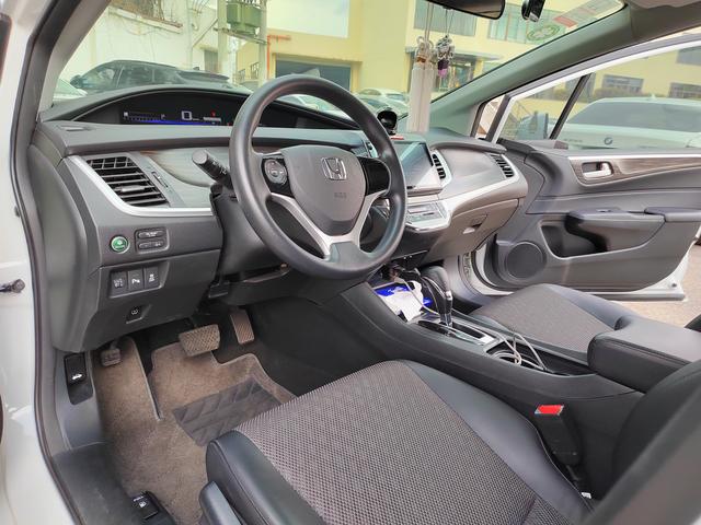 Honda Jade 2019 изображение автомобиля #13
