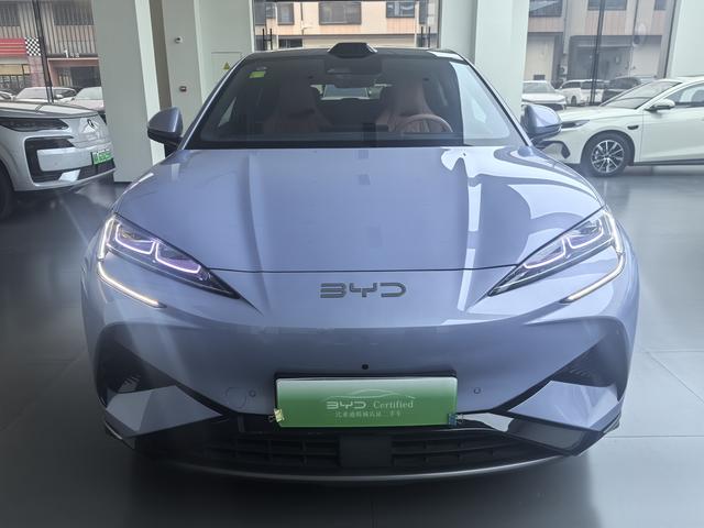 BYD Sea Lion 07 EV 2025 car image #13