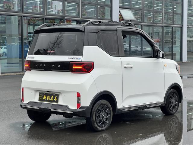 Wuling Hongguang MINI EV 2022 imagen de coche #13