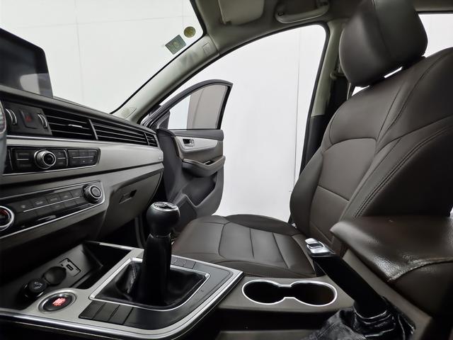 Forthing JOYEAR X5 2017 car image #13