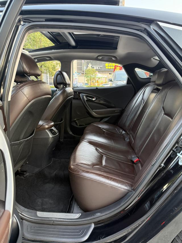 Hyundai Azera 2014 immagine di auto #13