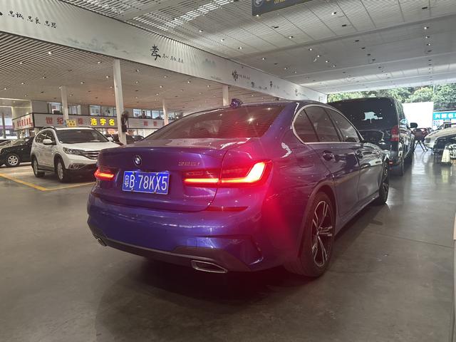 BMW 3 Series 2020 car image #13