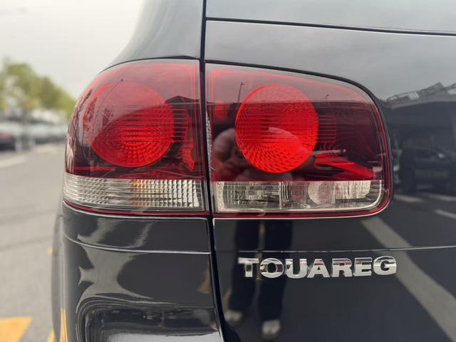 Volkswagen Touareg 2009 car image #13