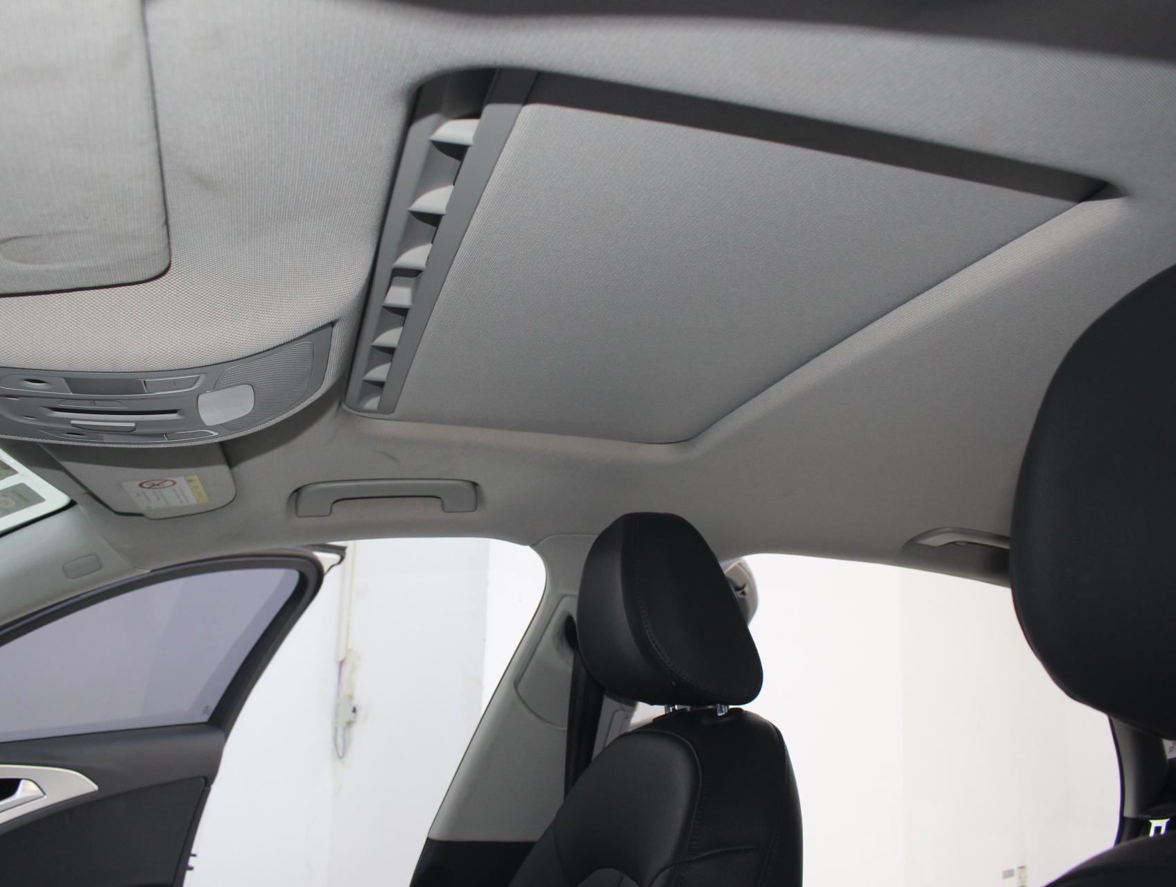 Audi A6L 2016 car image #13