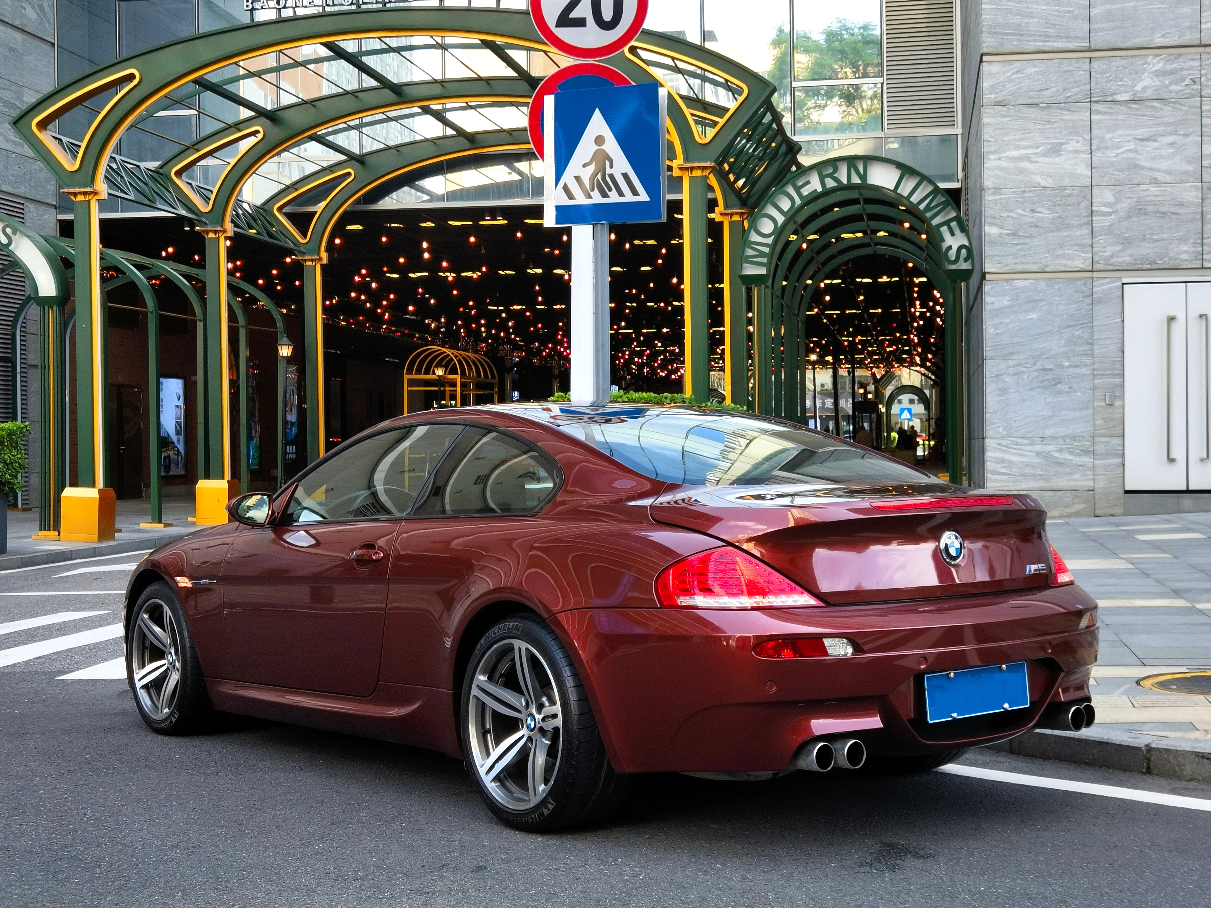 BMW M6 2008 #13 BMW M6 2008 car image #13