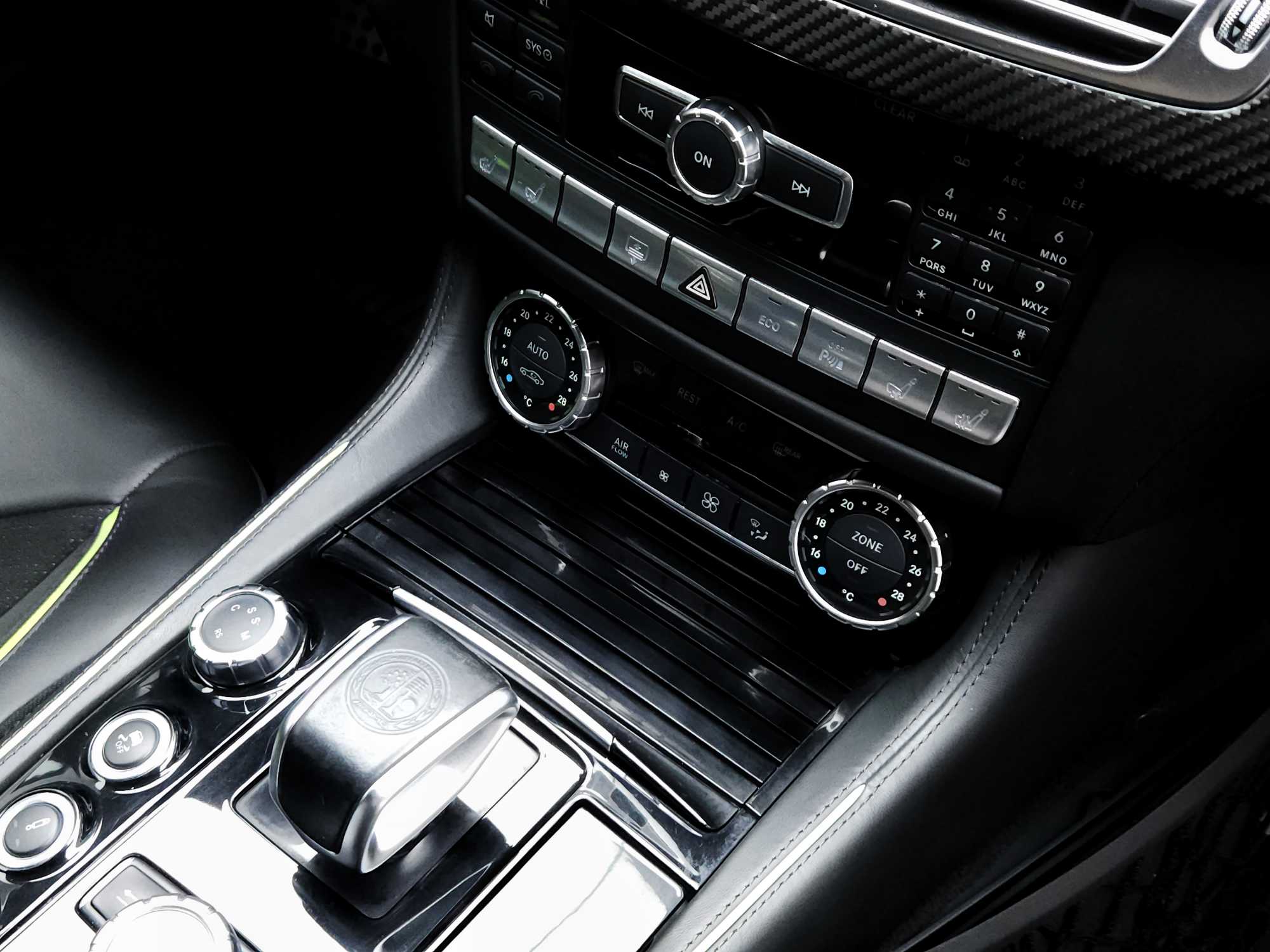 Mercedes-Benz CLS AMG 2012 #13 Mercedes-Benz CLS AMG 2012 car image #13