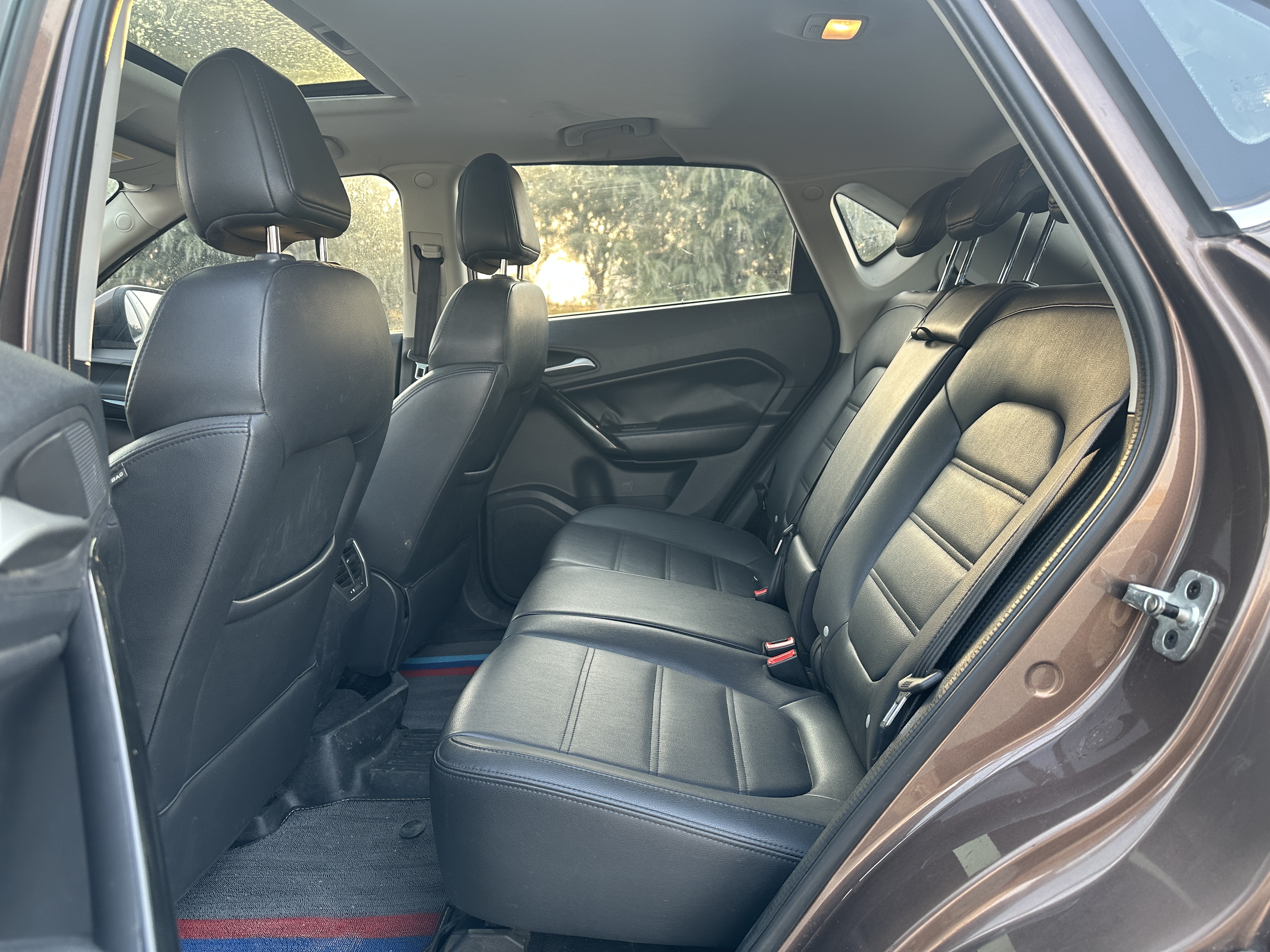 MG GS 2017 car image #13