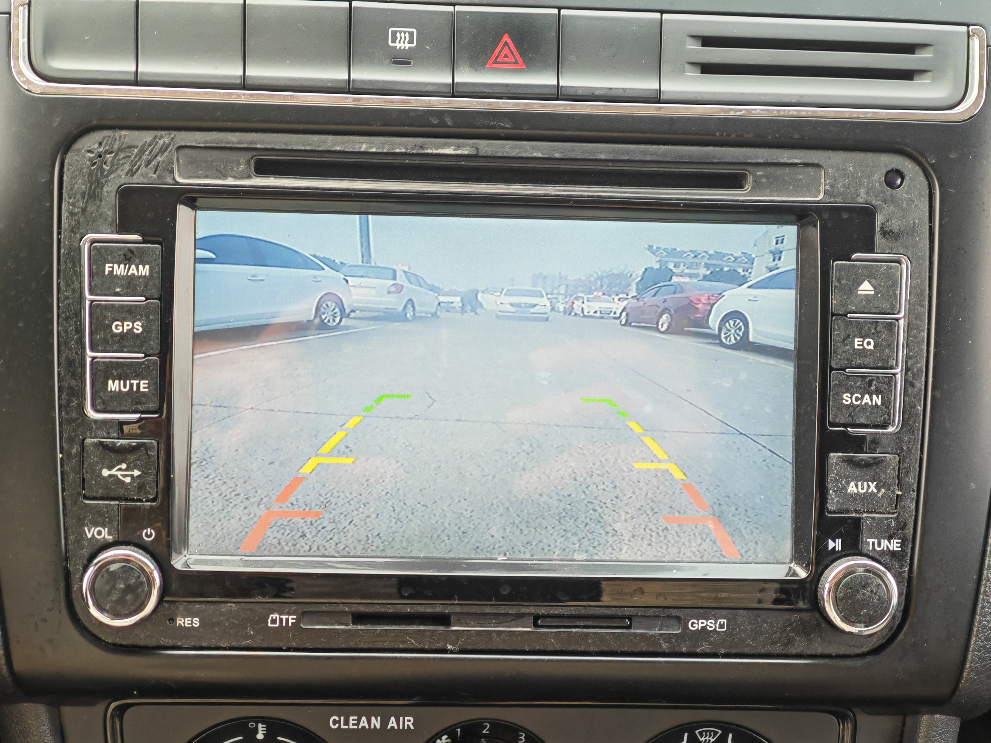 Volkswagen Polo 2016 car image #13