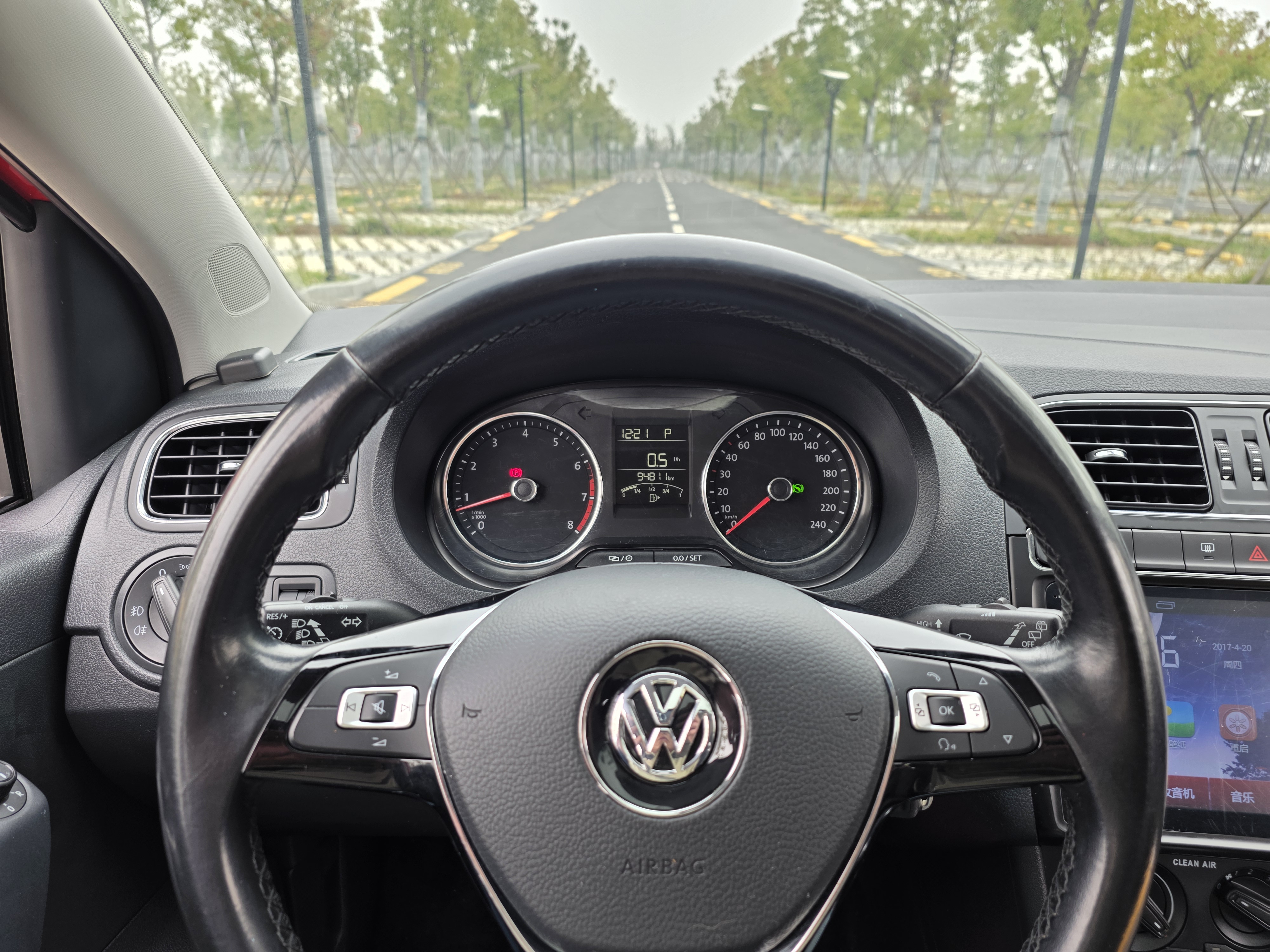 Volkswagen Polo 2017 #13 Volkswagen Polo 2017 car image #13