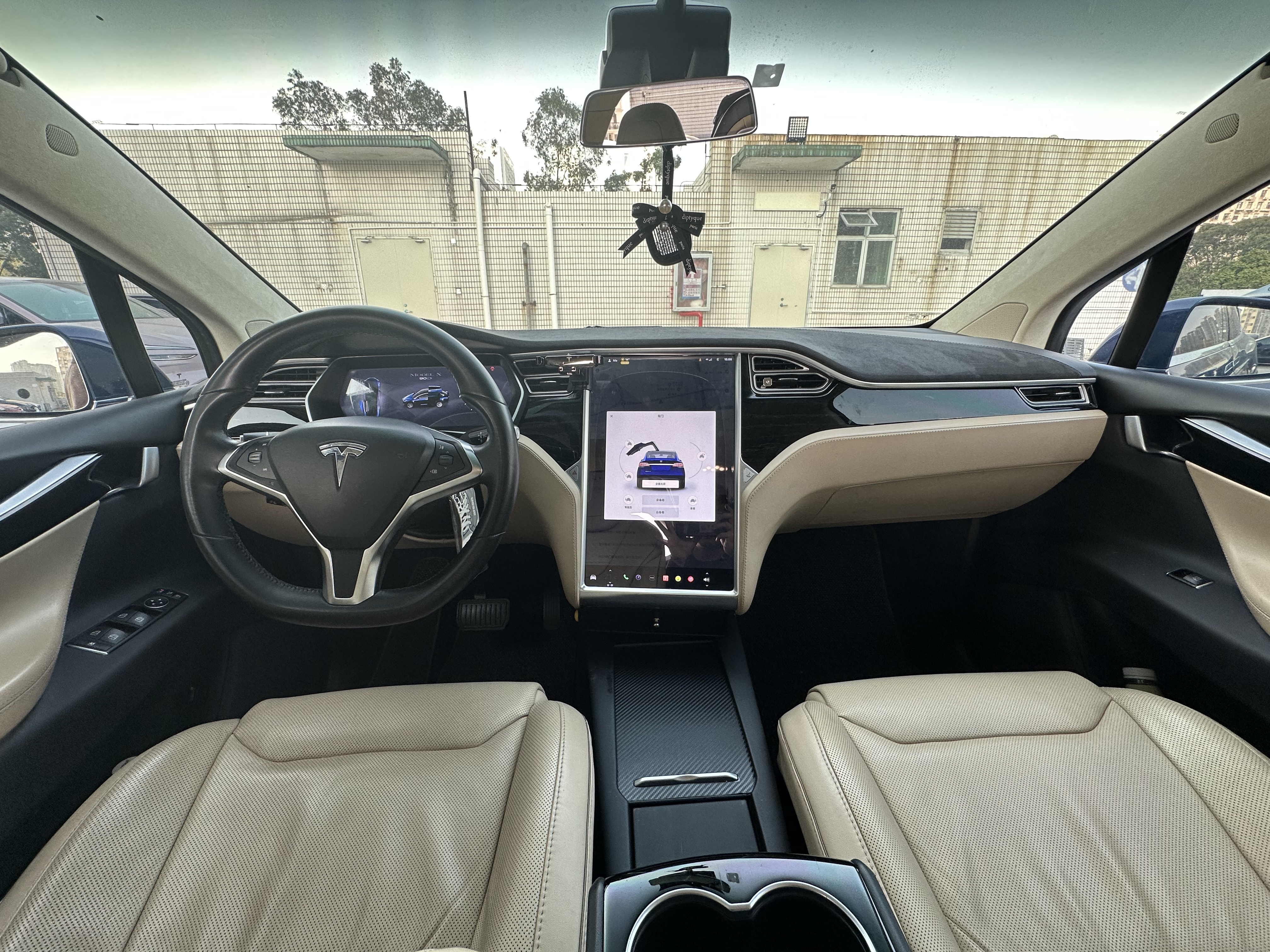 特斯拉 Model X 2016 汽车图片 #13