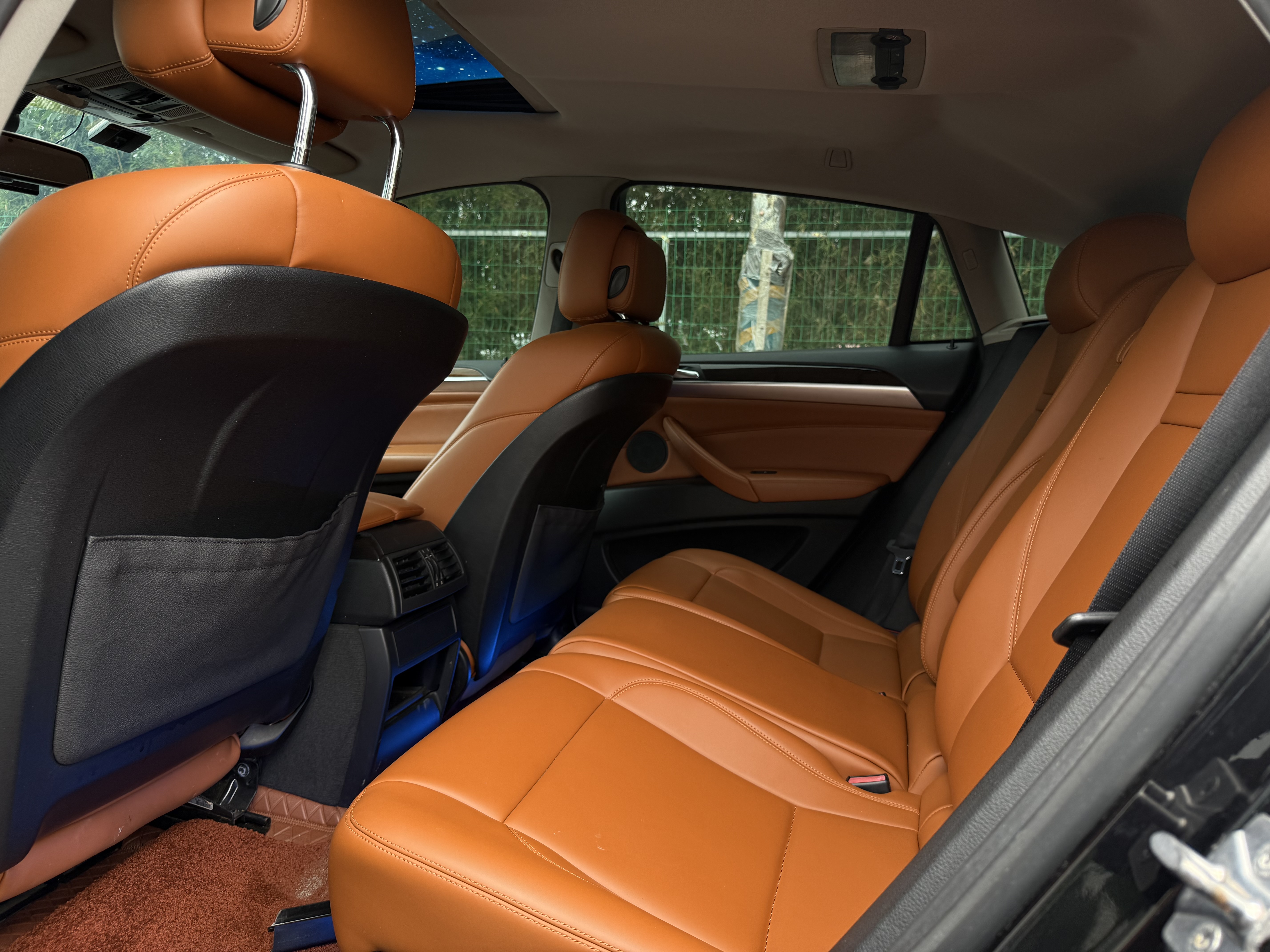 宝马 宝马X6 2011 汽车图片 #13