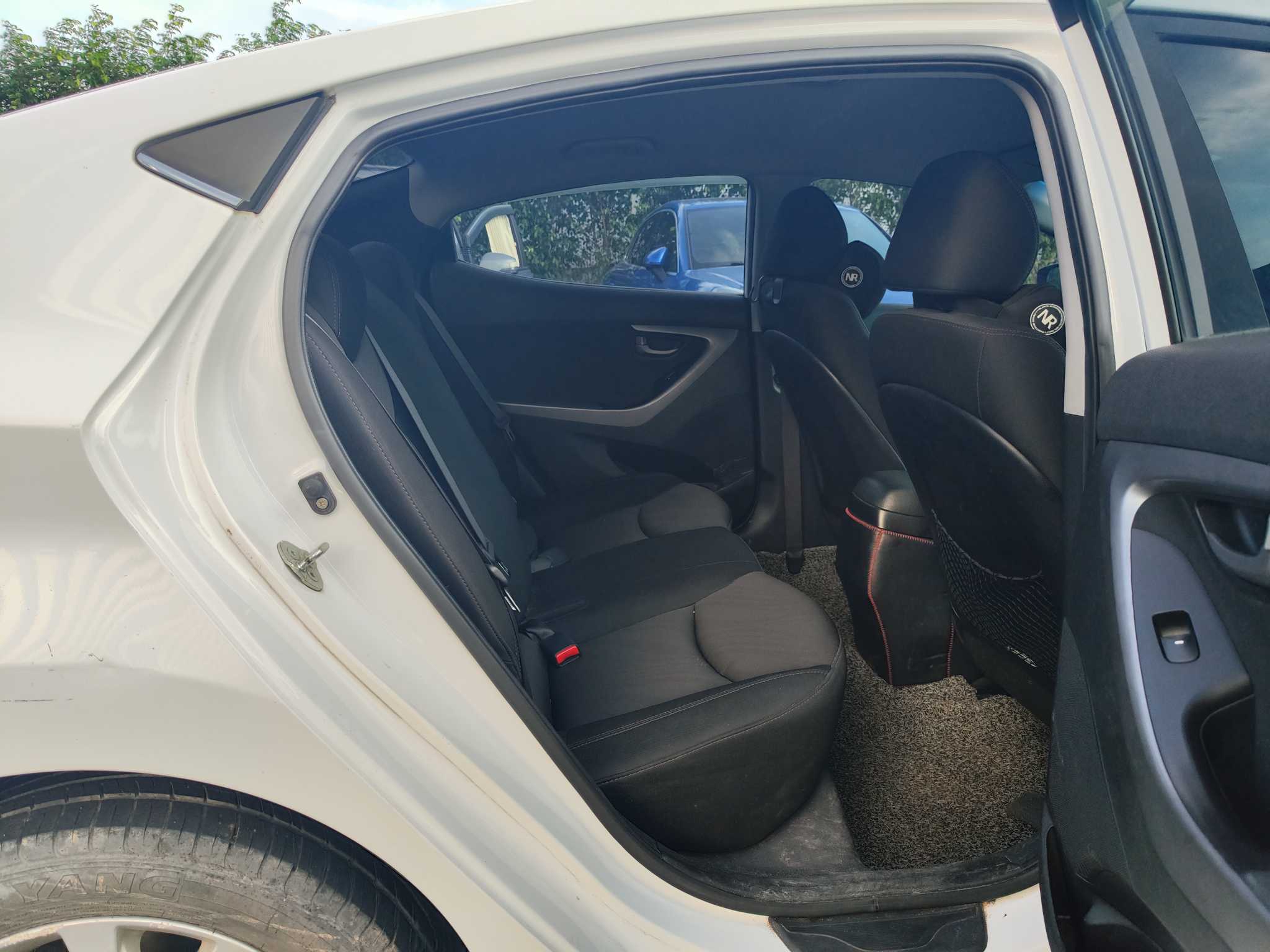 Hyundai Elantra MD 2016 car image #13