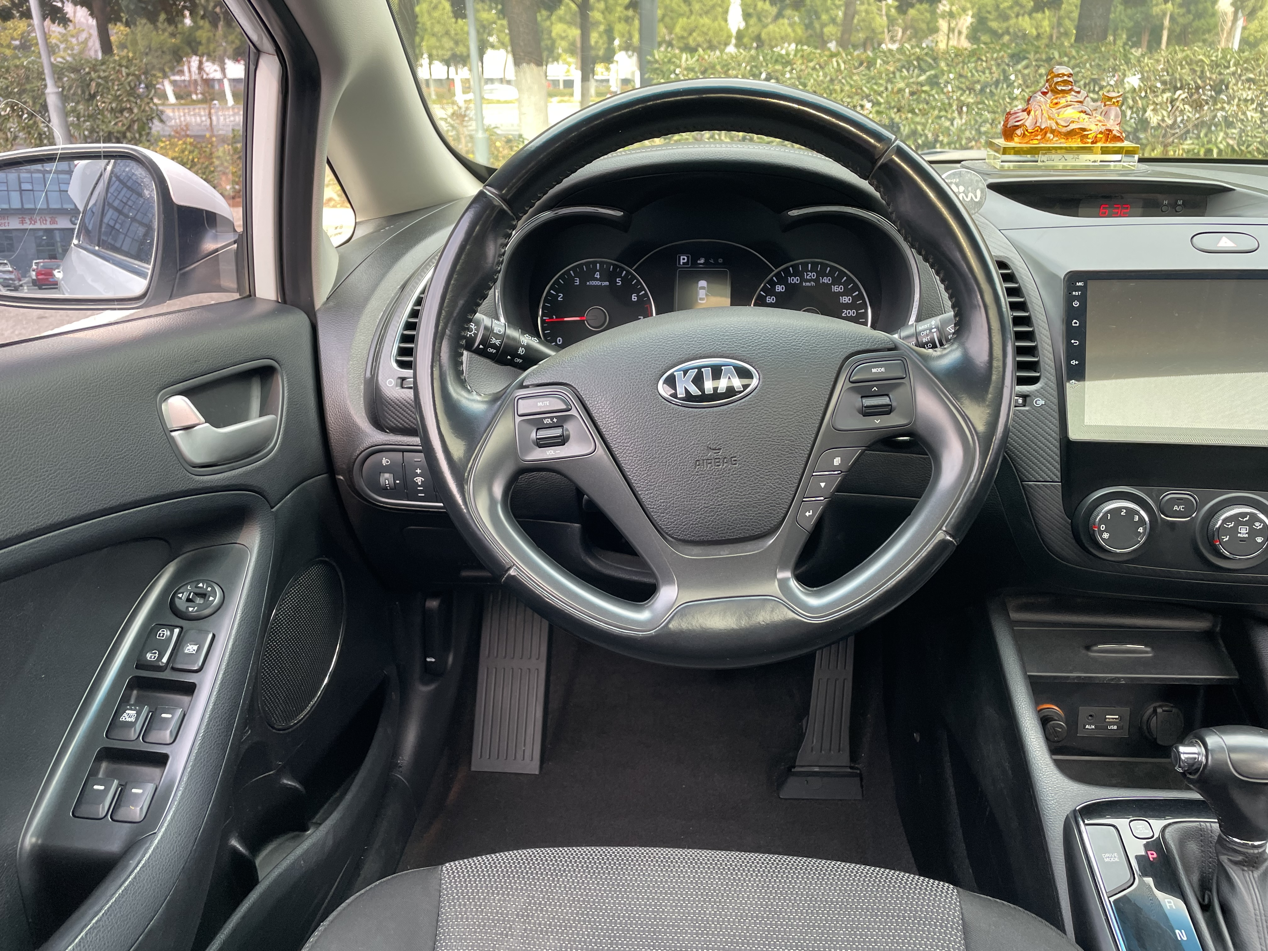 起亚 起亚K3 2017 汽车图片 #13