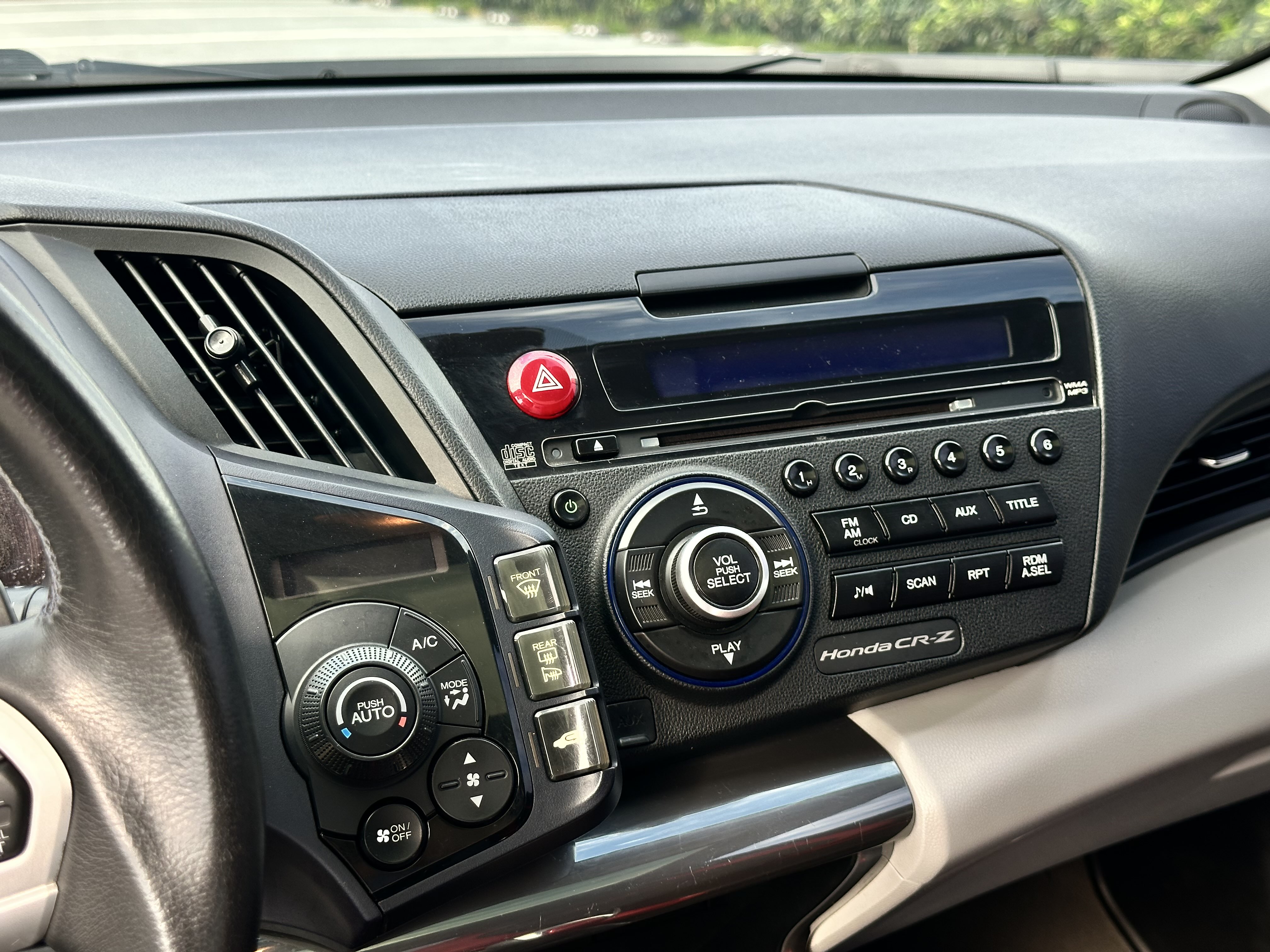 Honda CR-Z 2014 car image #13