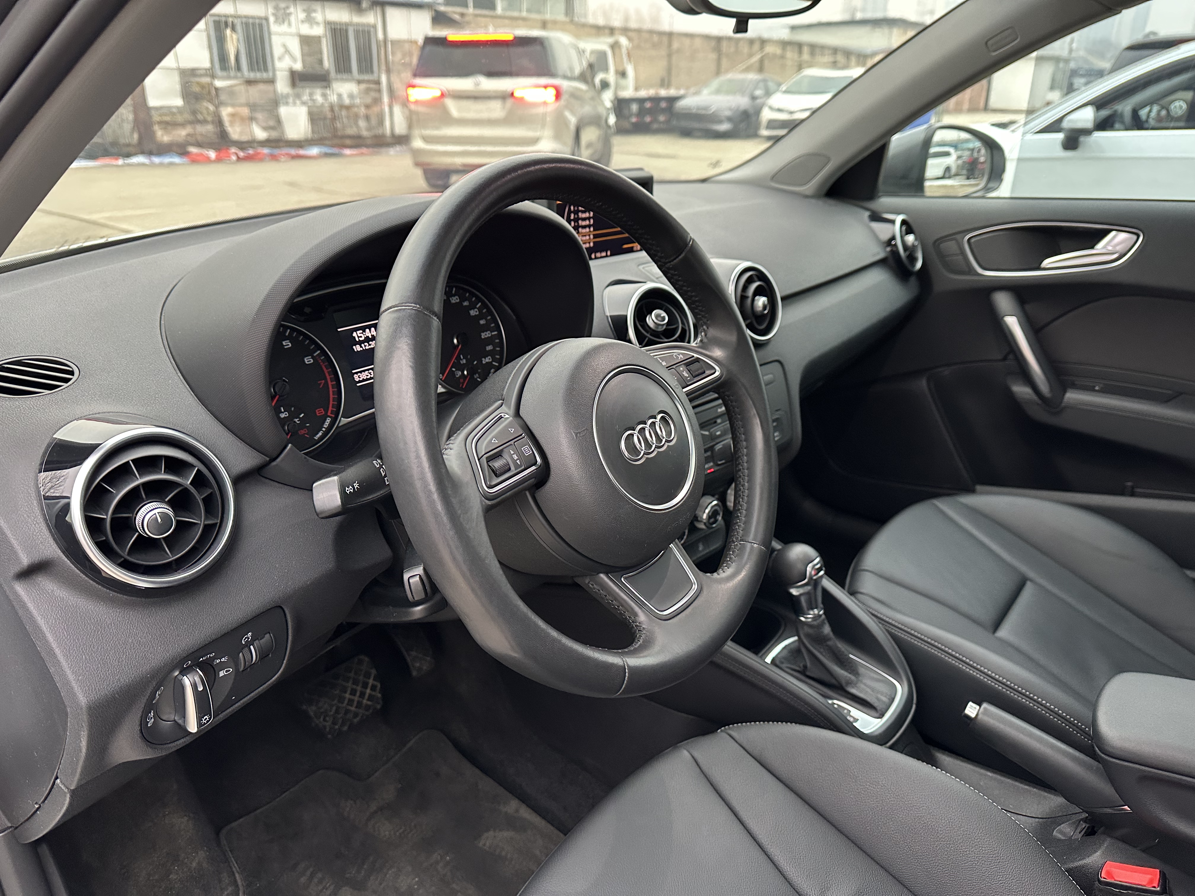 Audi A1 2013 car image #13