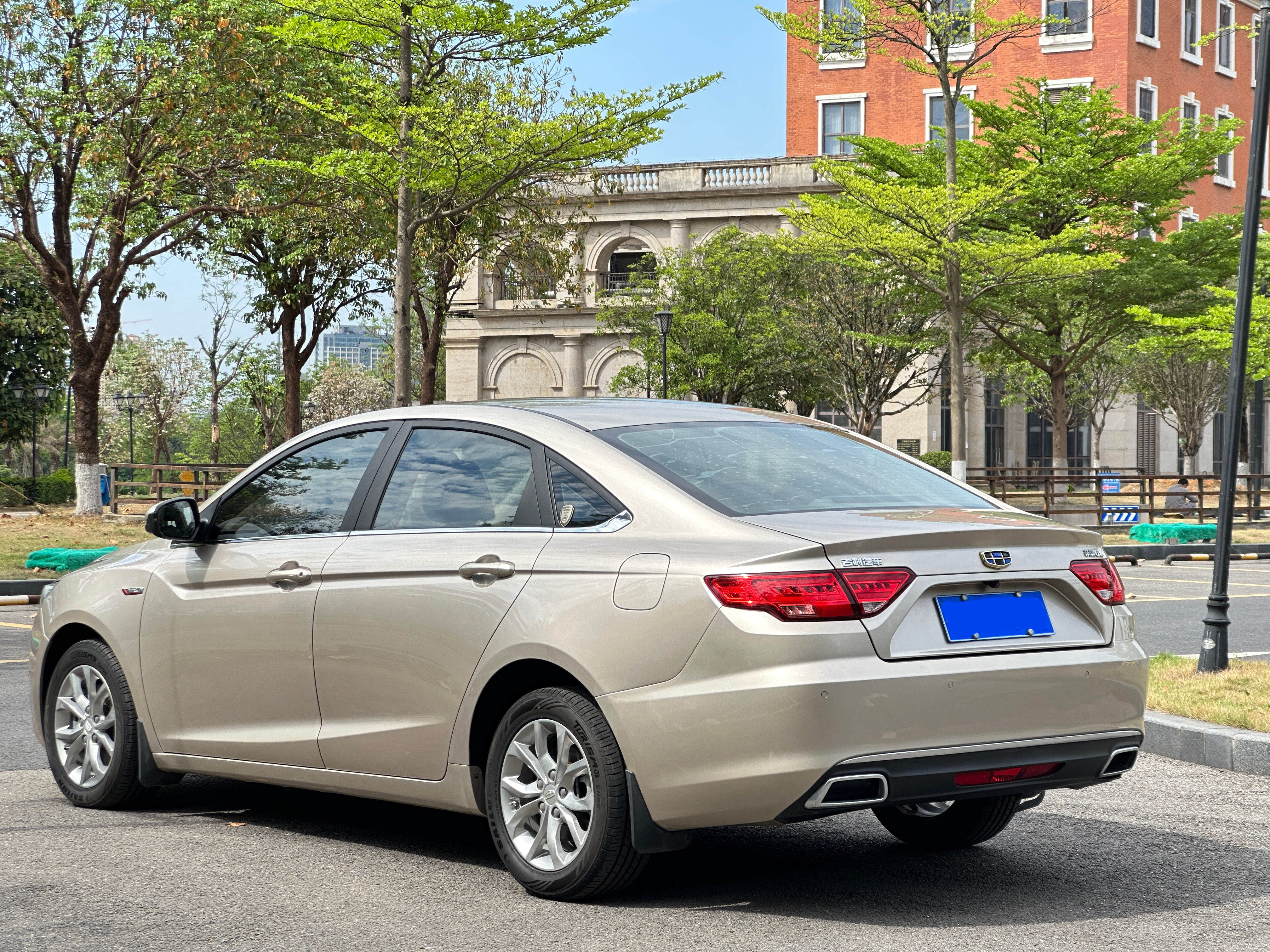 GEELY Emgrand GL 2017 car image #13