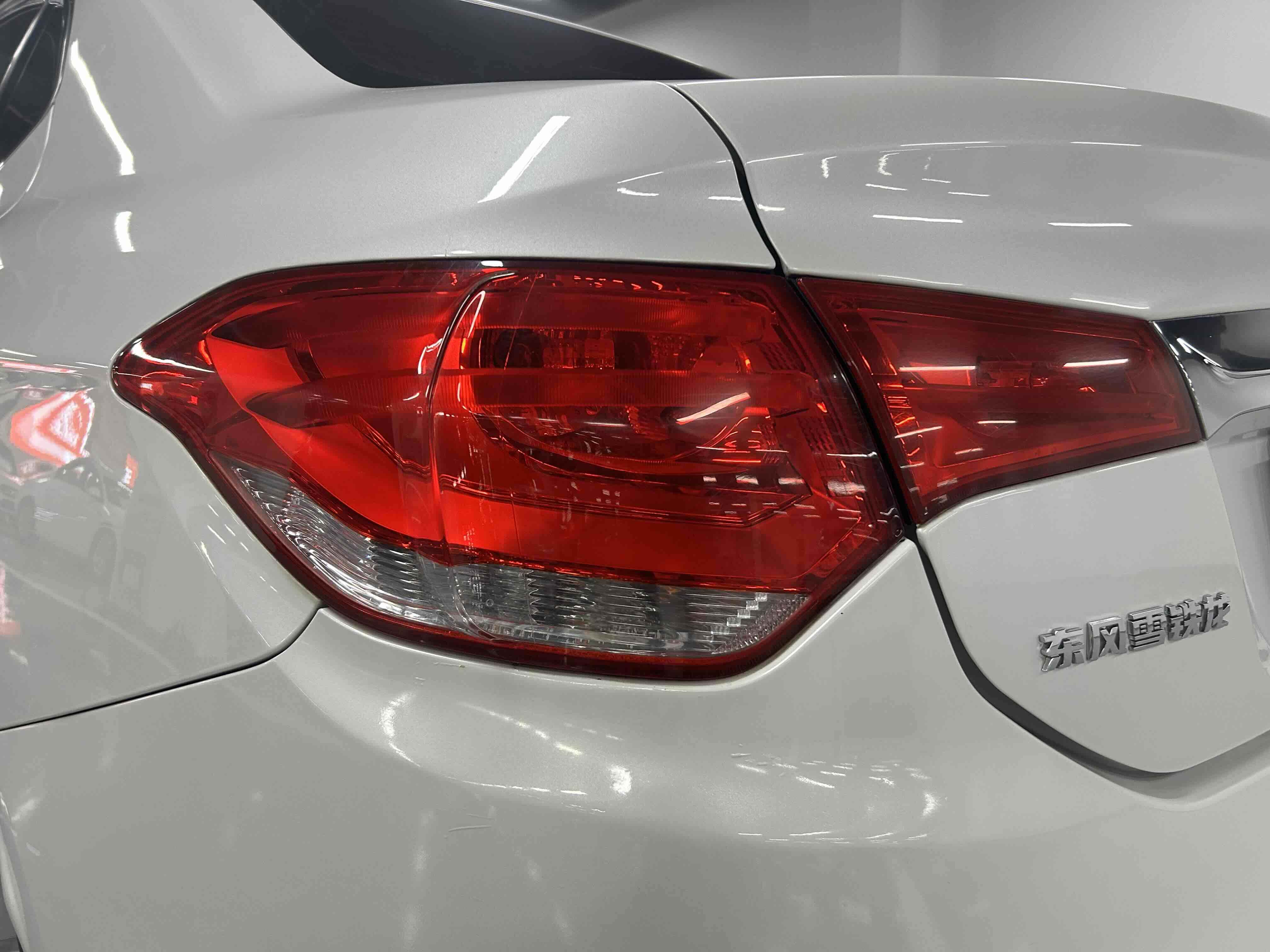 Citroen C4L 2013 #13 Citroen C4L 2013 car image #13