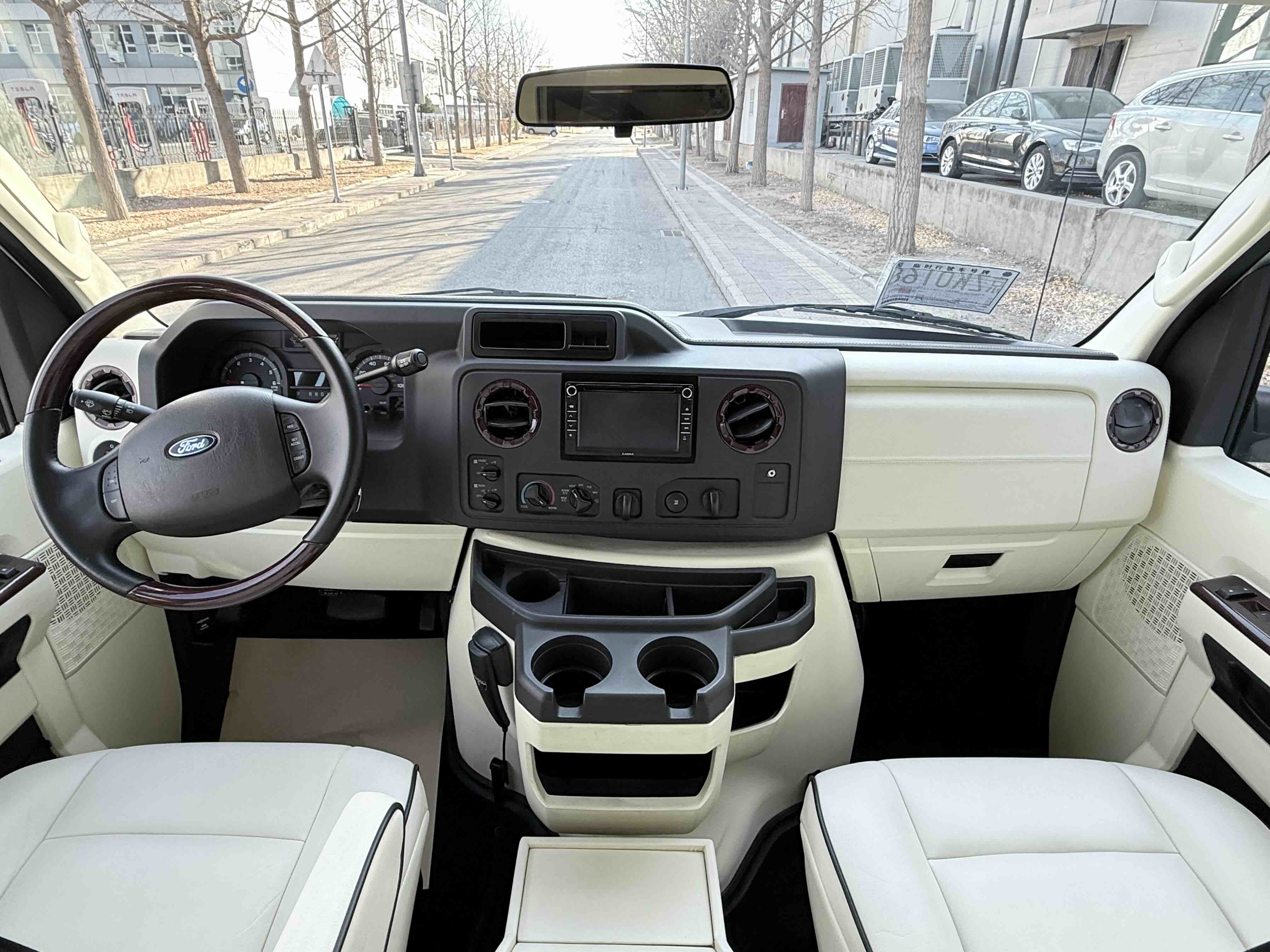 Ford E350 2015 #13 Ford E350 2015 car image #13