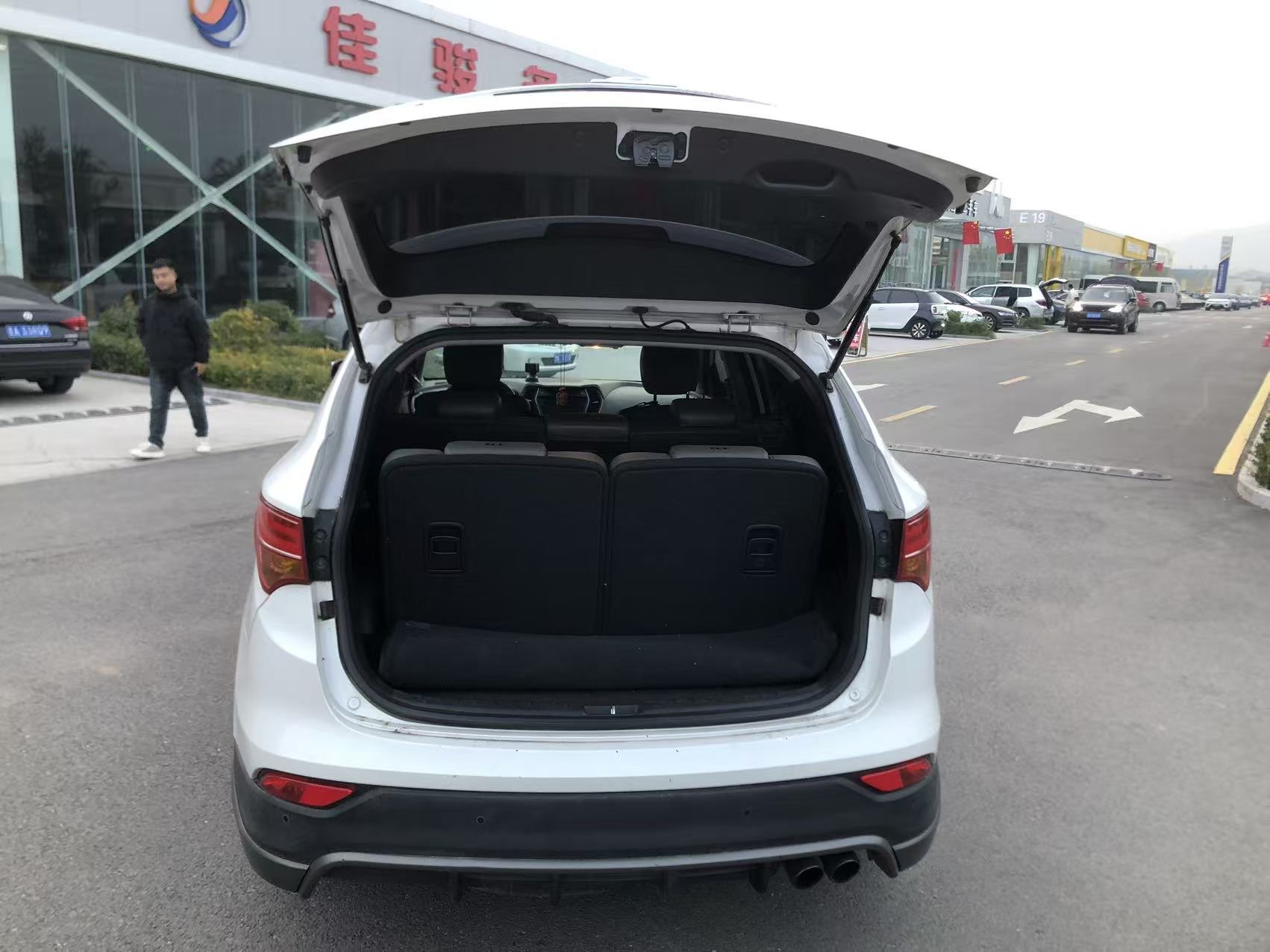 Hyundai Santa Fe (Imported) 2013 car image #13