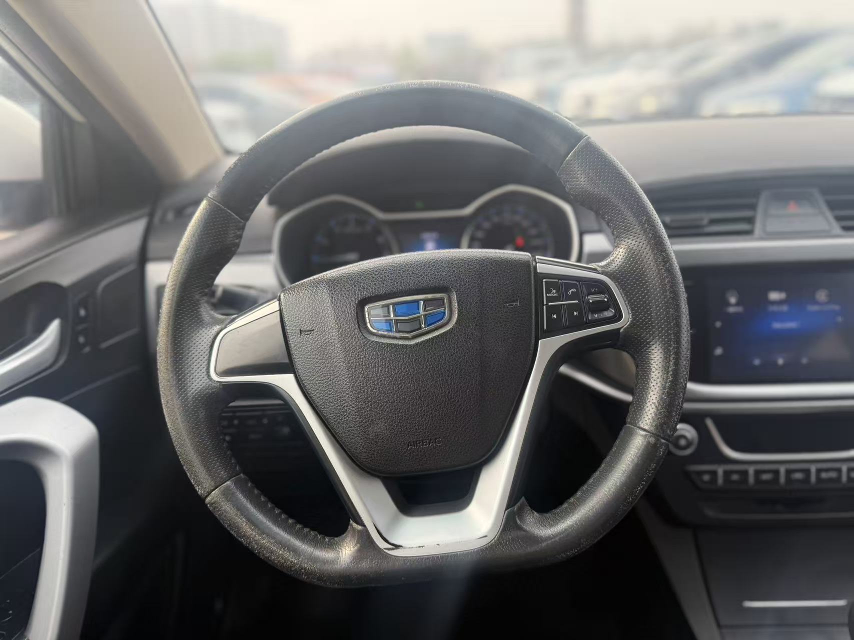 GEELY Emgrand 2017 #13 GEELY Emgrand 2017 car image #13