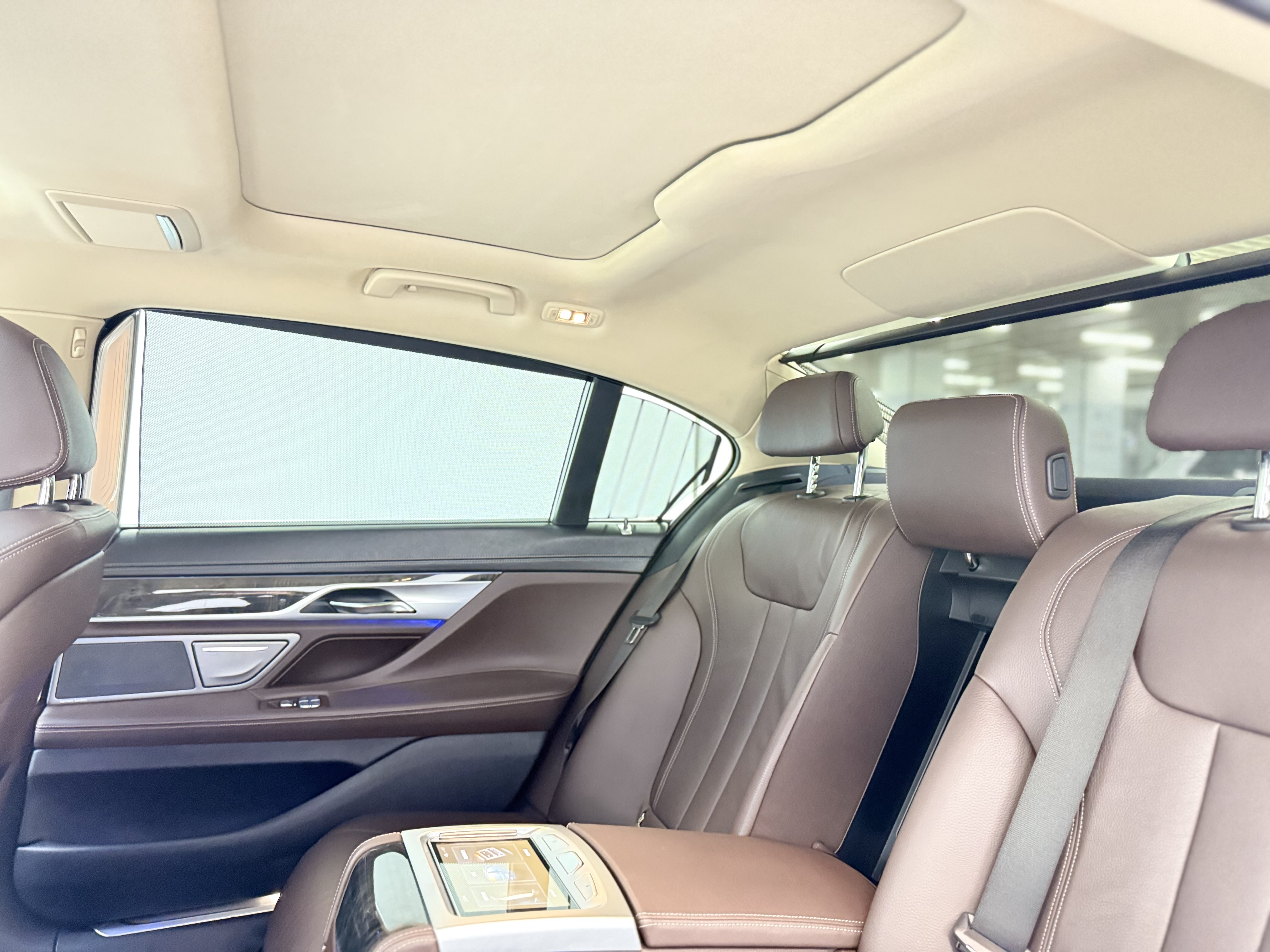 BMW 7 Series New Energy 2017 #13 BMW 7 Series New Energy 2017 car image #13