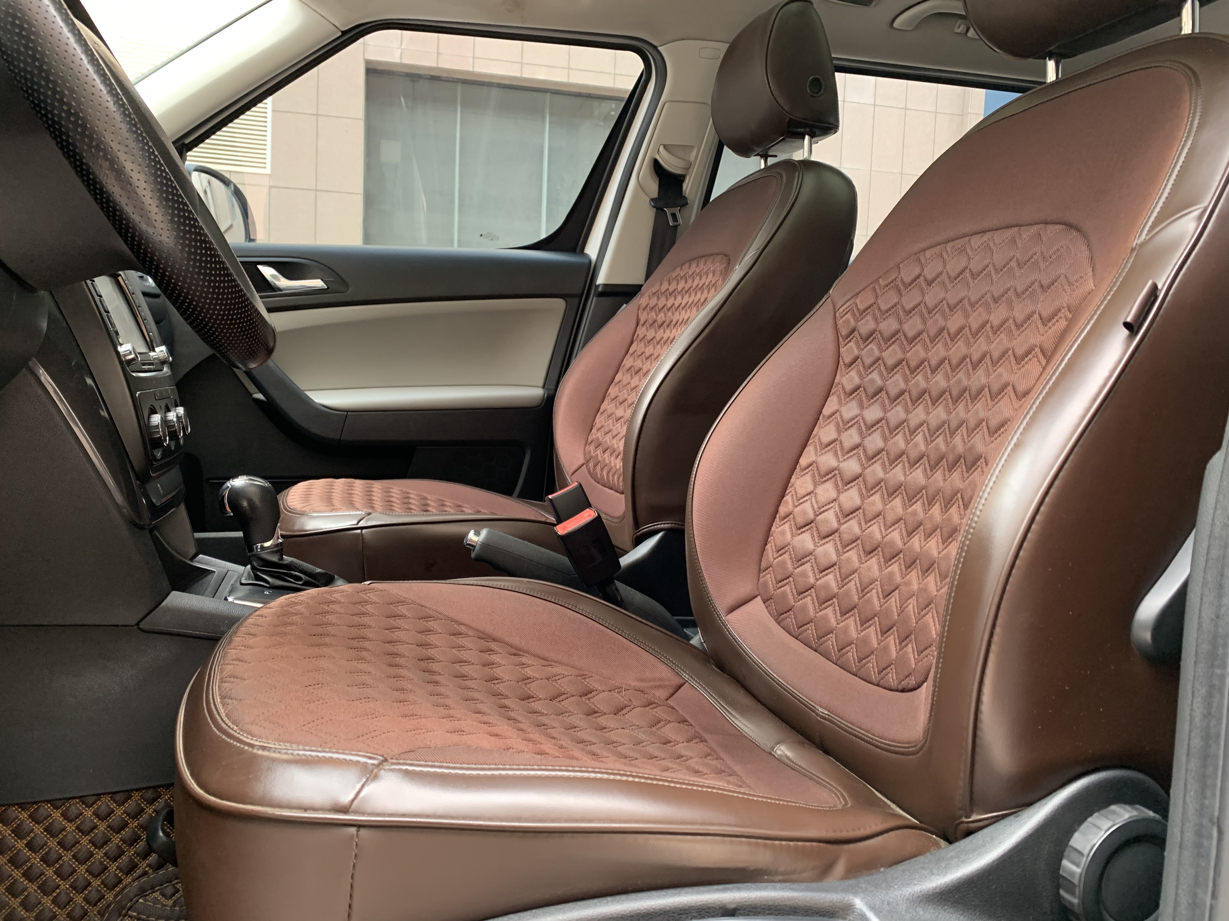 Skoda Yeti 2016 car image #13