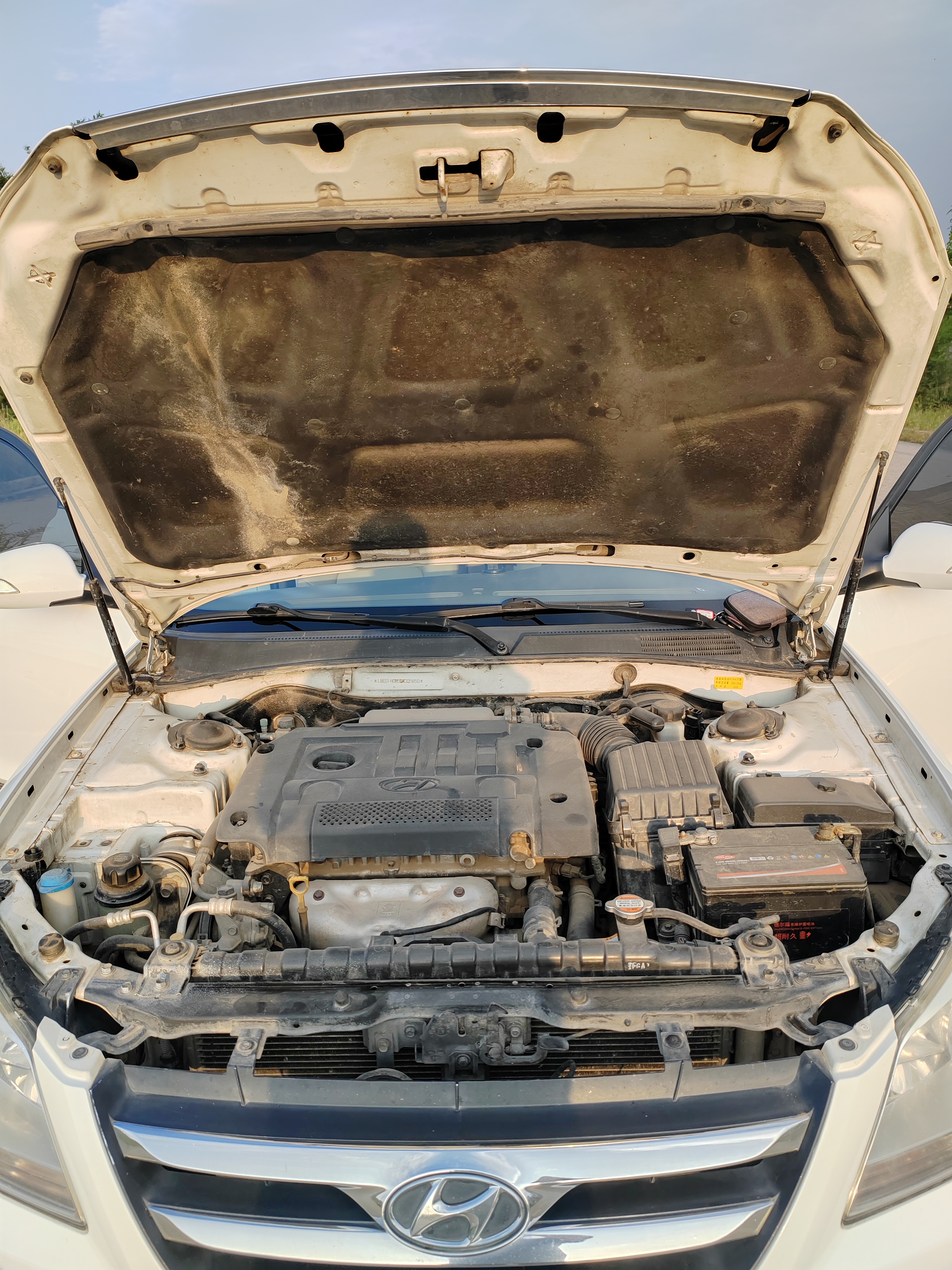 Hyundai moInca 2013 #13 Hyundai moInca 2013 car image #13