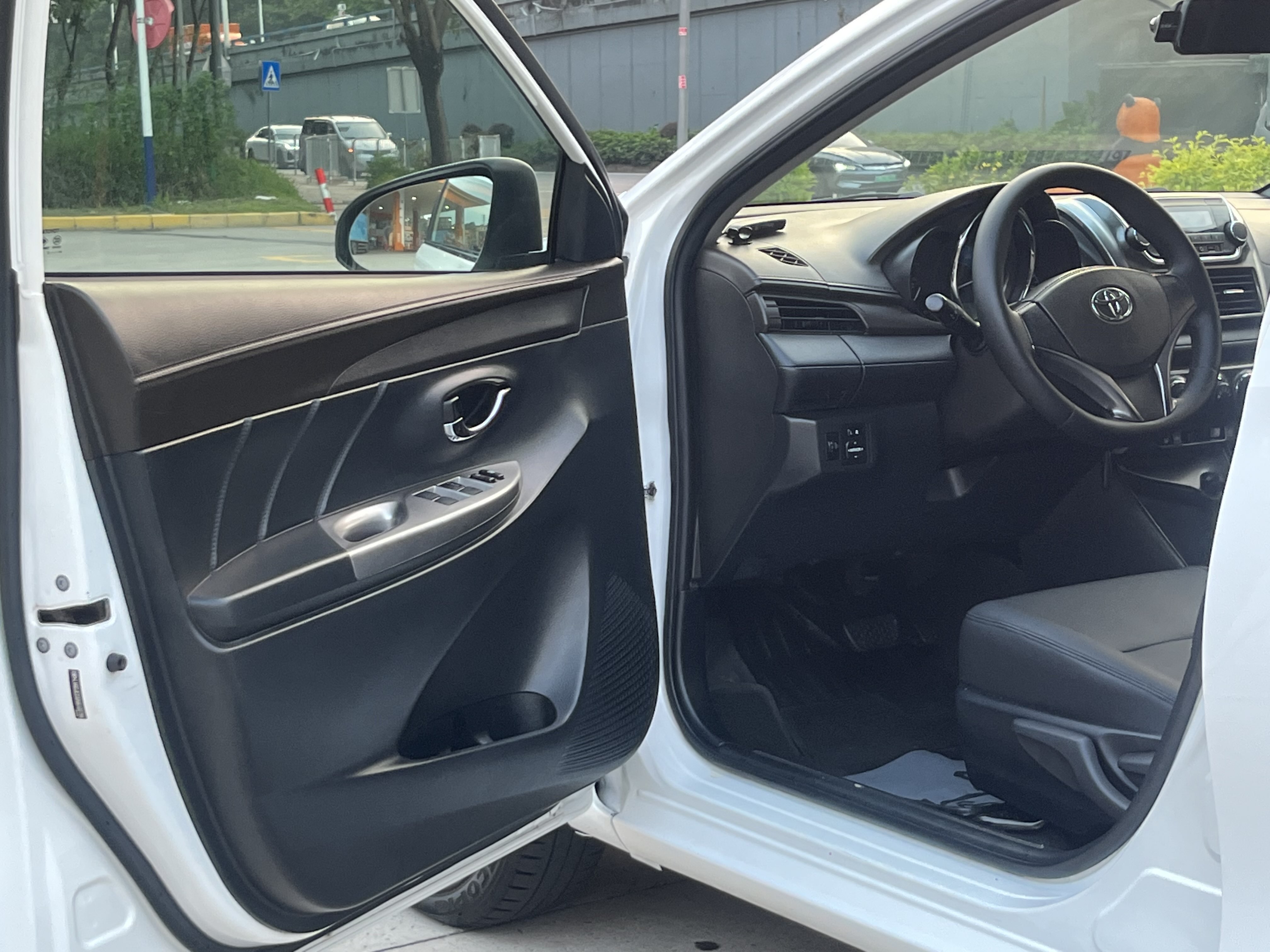 Toyota Yaris L Zhixuan 2016 car image #13