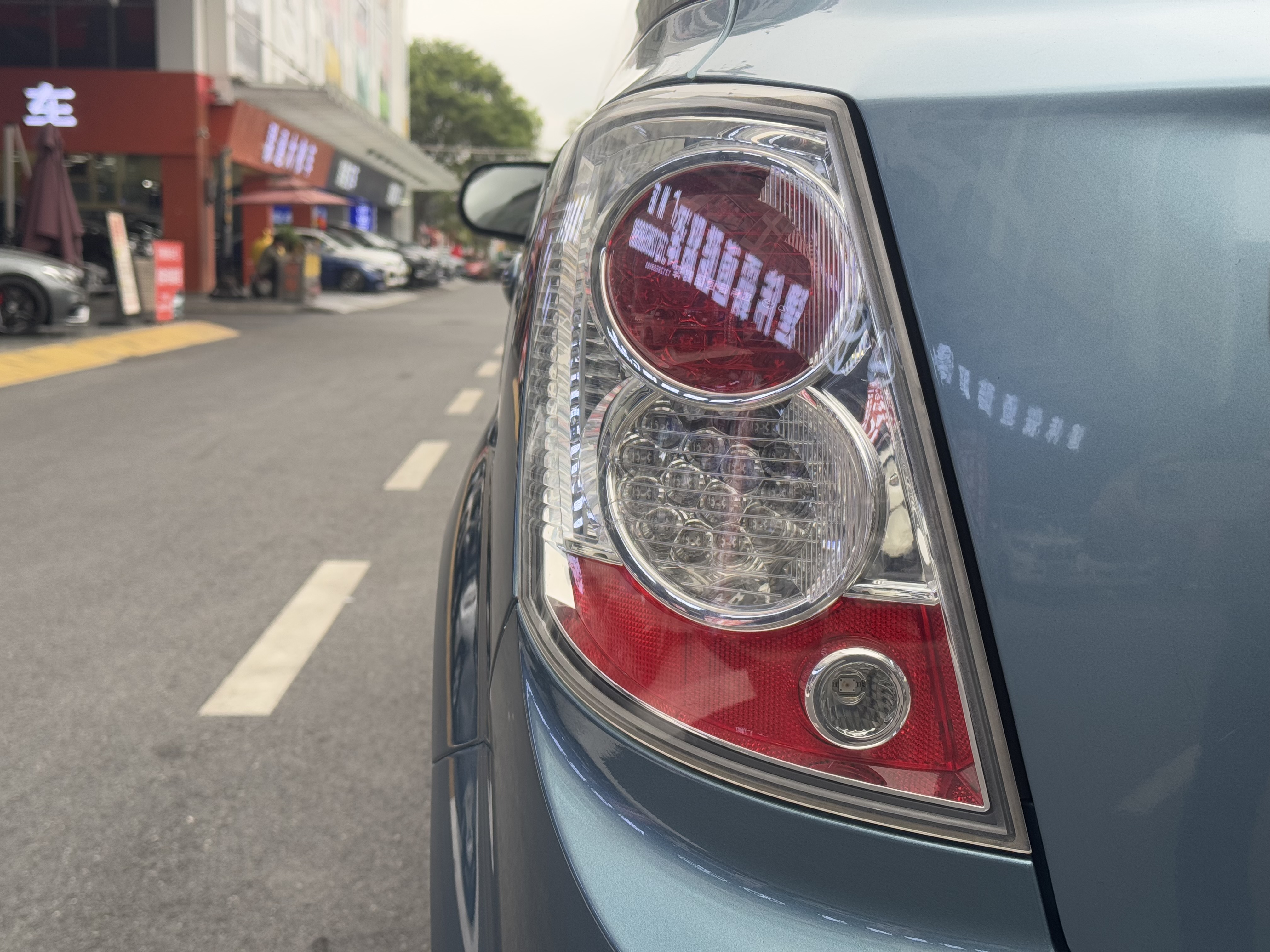 BYD e6 2012 #13 BYD e6 2012 car image #13