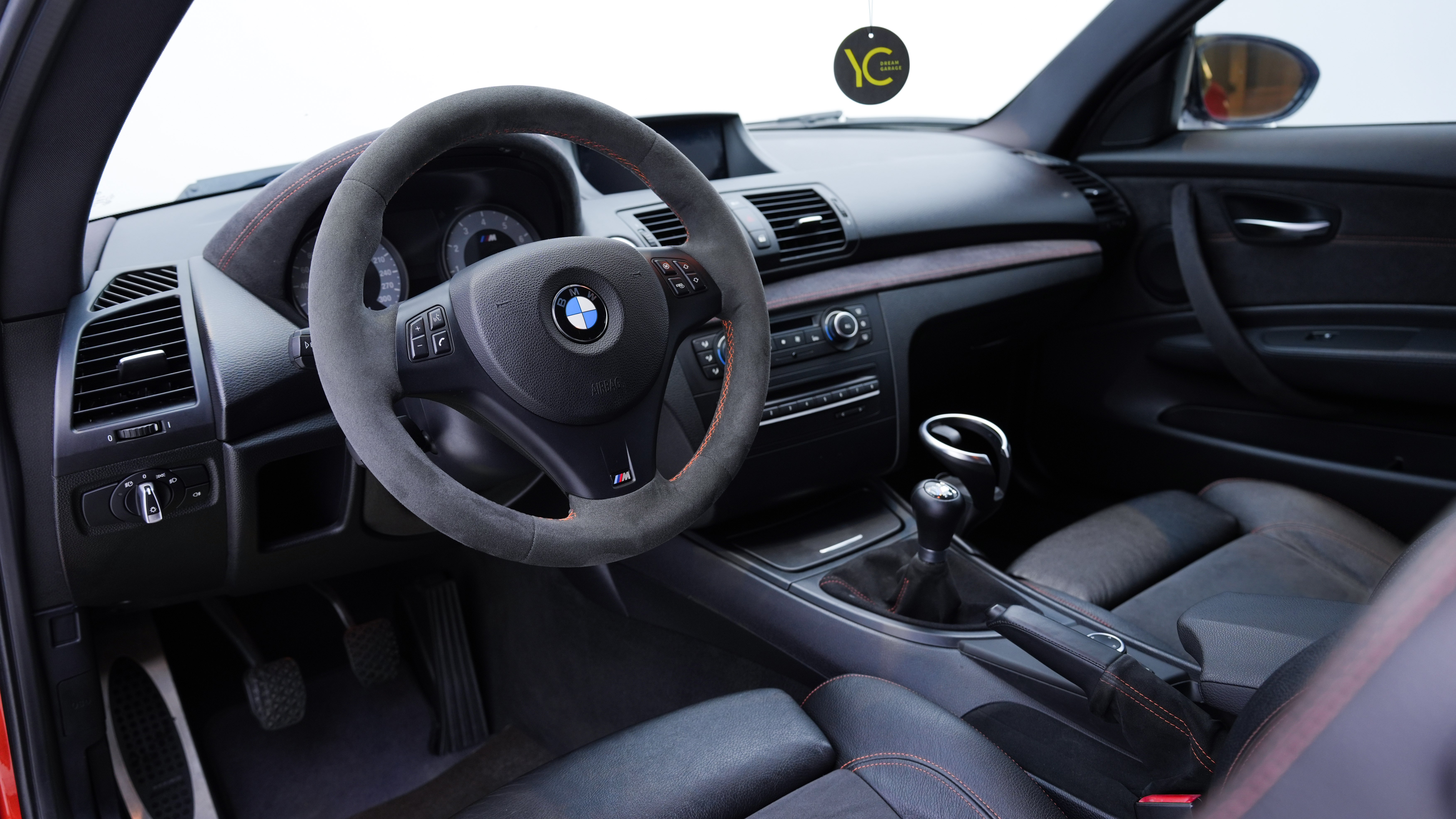 BMW 1 Series M 2012 car image #13