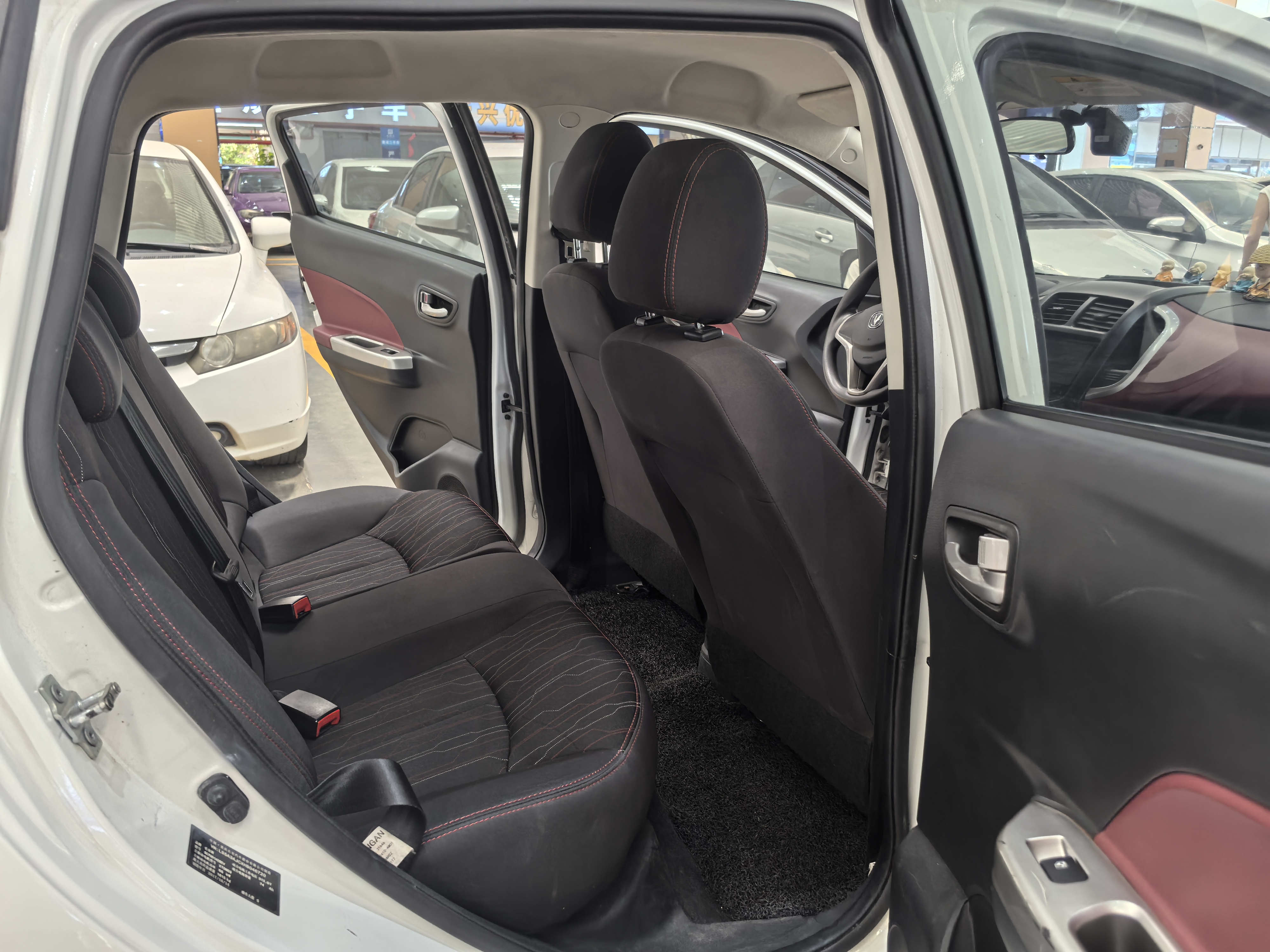 Changan BenBen EV 2017 car image #13