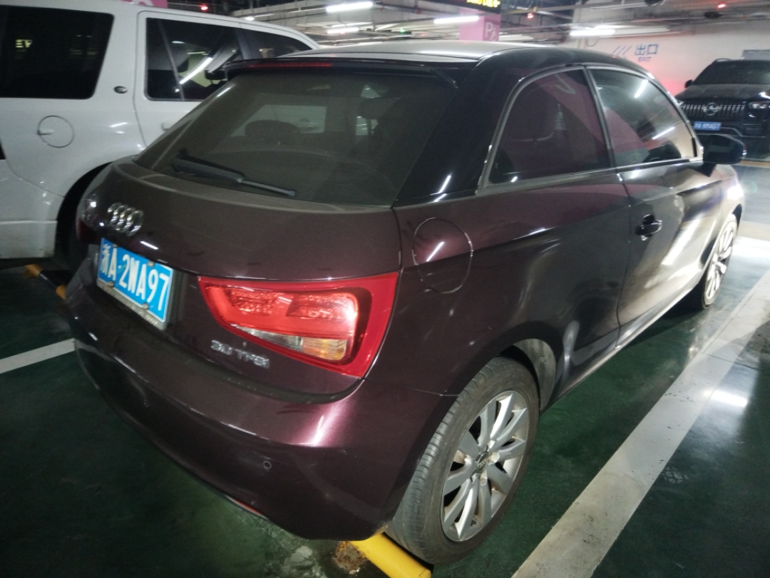 Audi A1 2015 car image #13