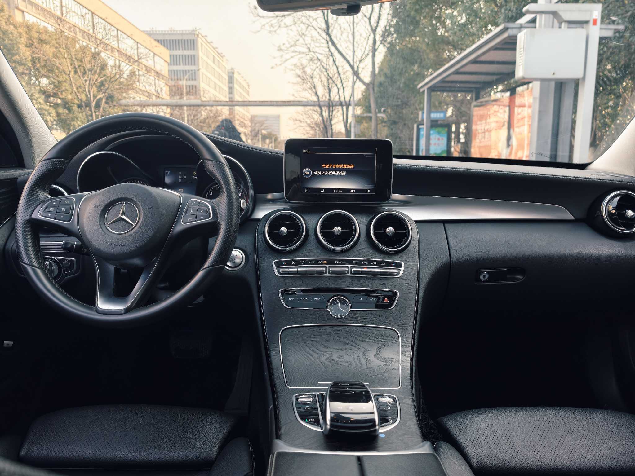 Mercedes-Benz C Class 2017 car image #13