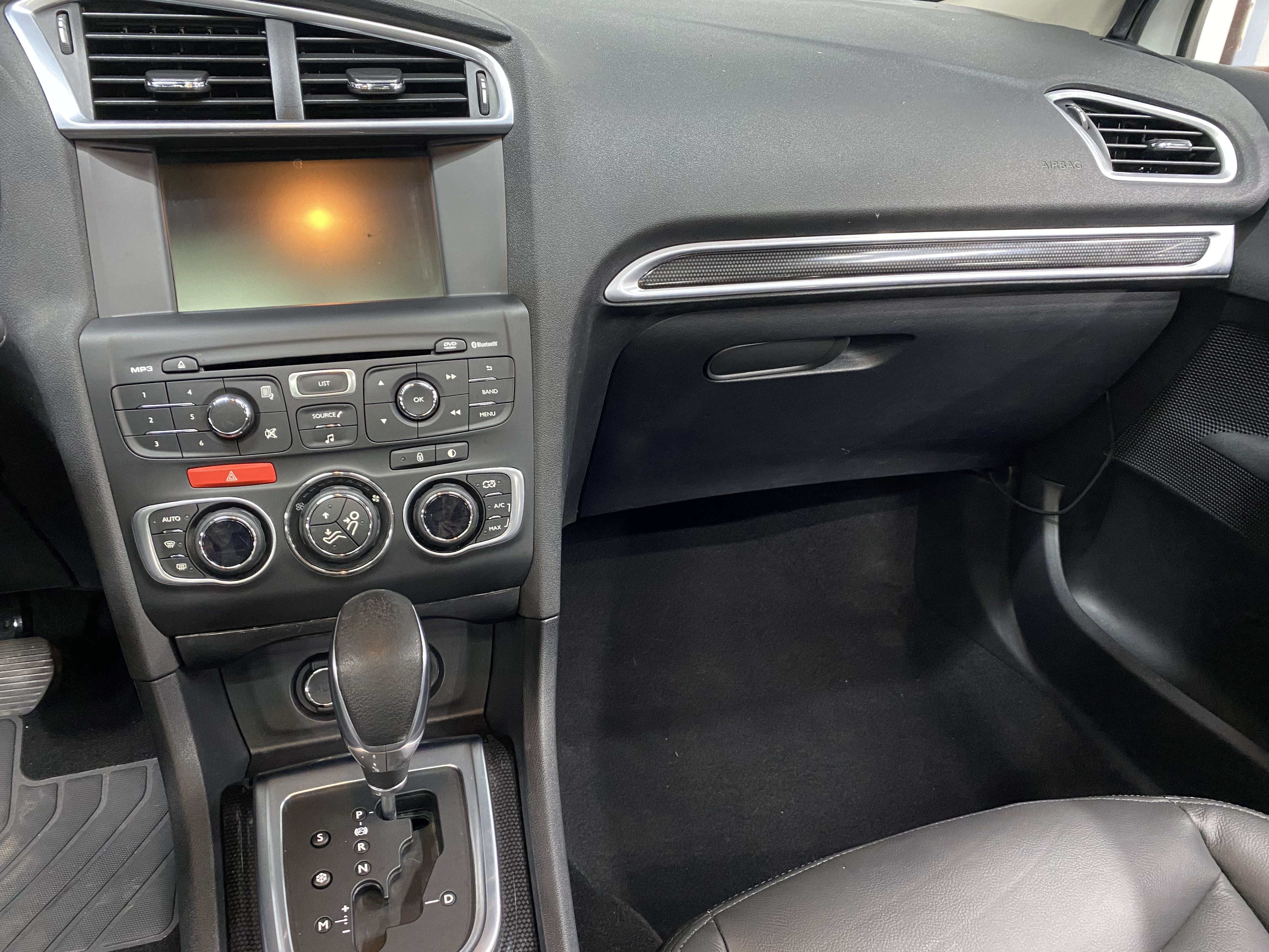 Citroen C4L 2014 car image #13