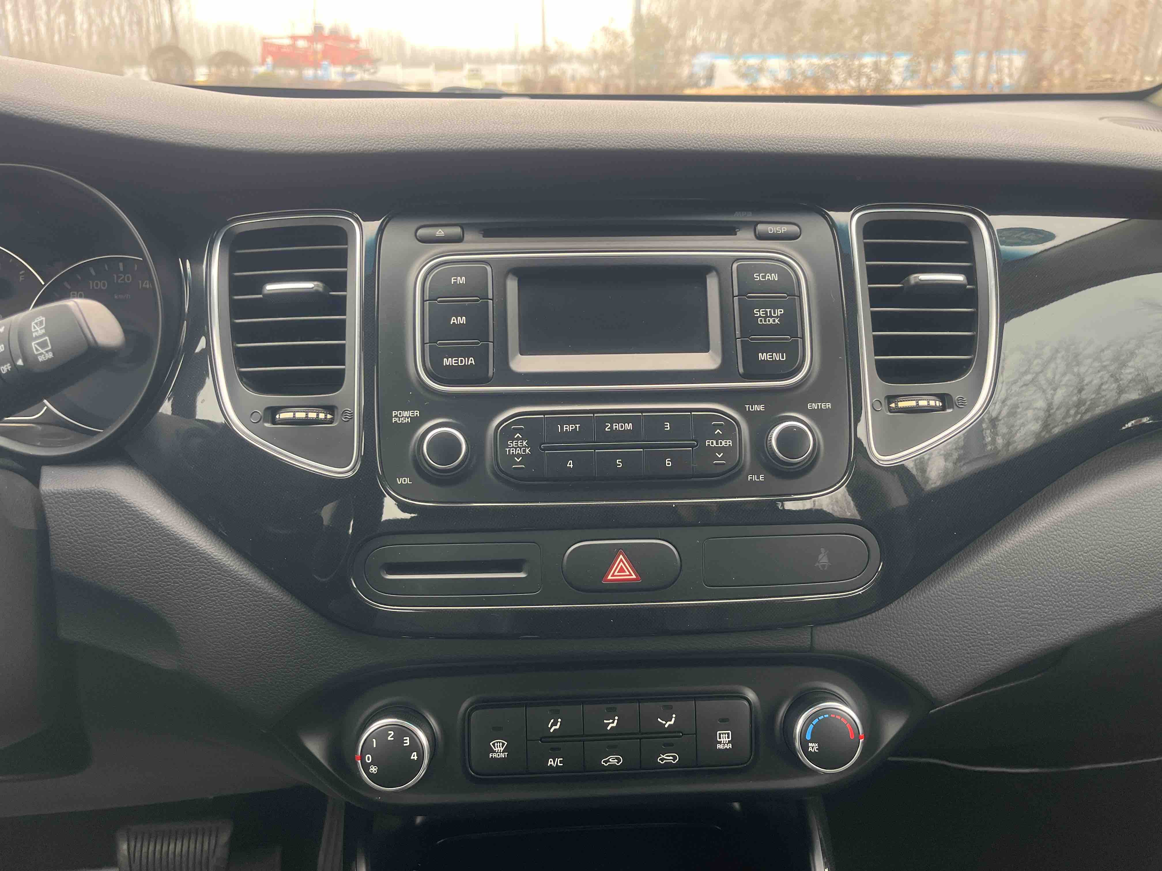 起亚 佳乐 2014 汽车图片 #13