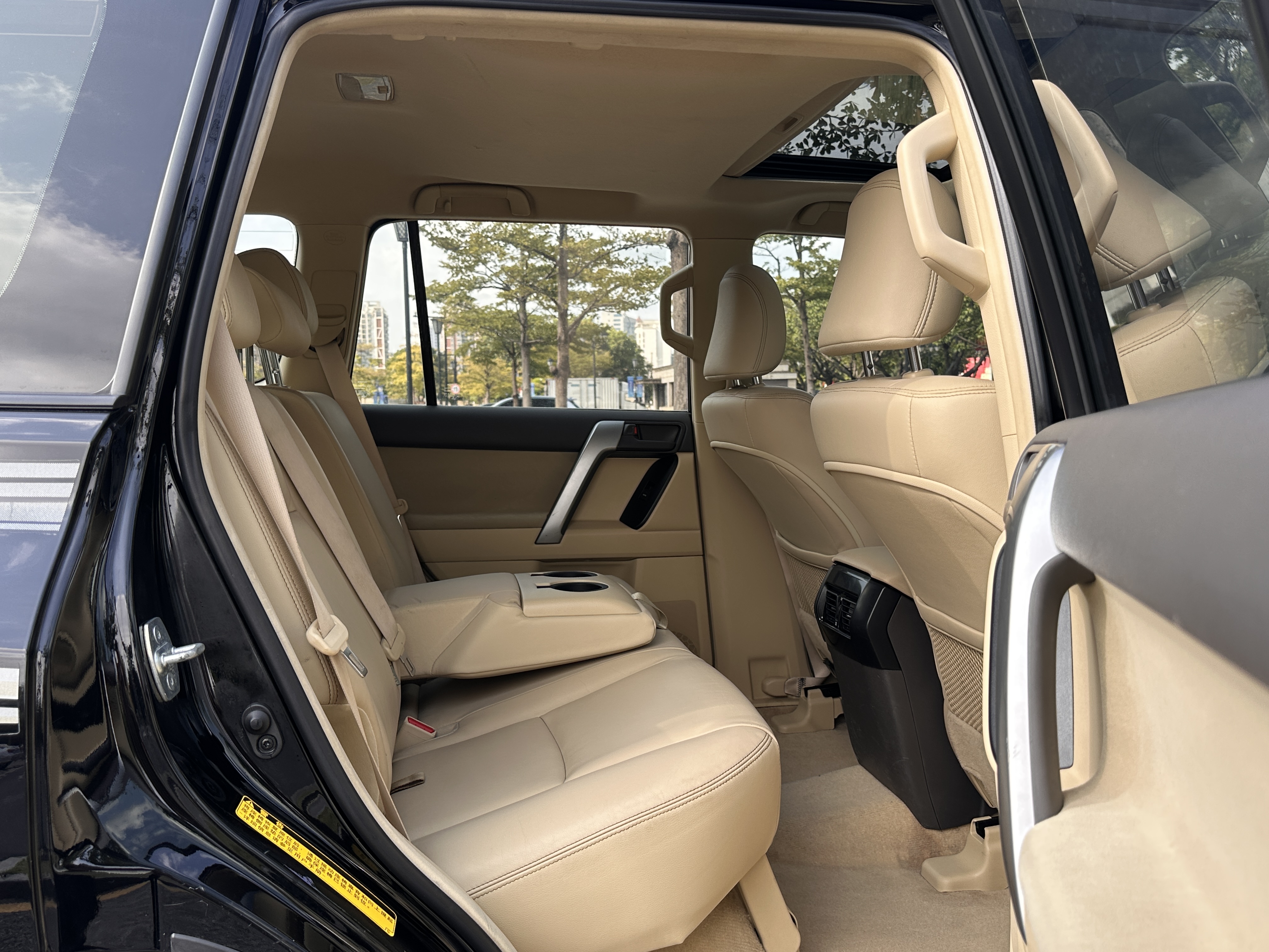 Toyota Prado (Imported) 2015 car image #13