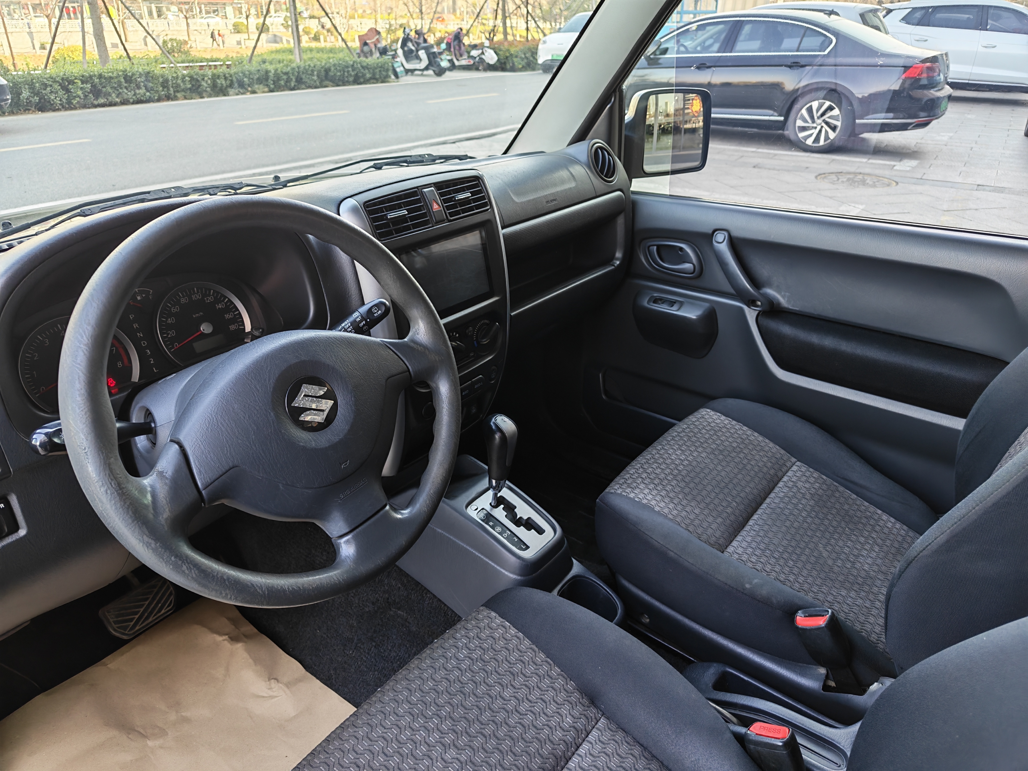 Suzuki Jimny (Imported) 2012 изображение автомобиля #13