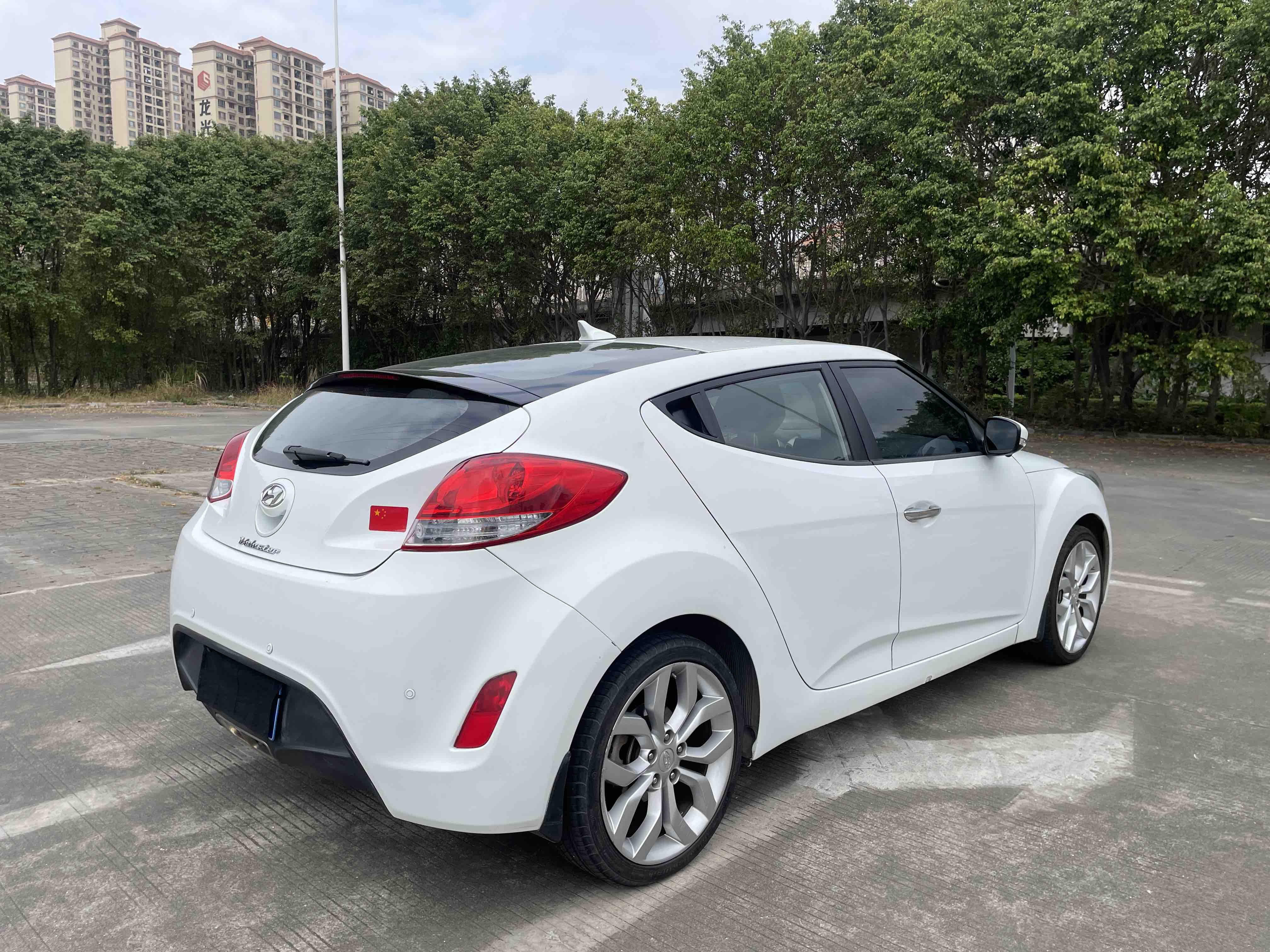 Hyundai Veloster 2012 صورة سيارة #13