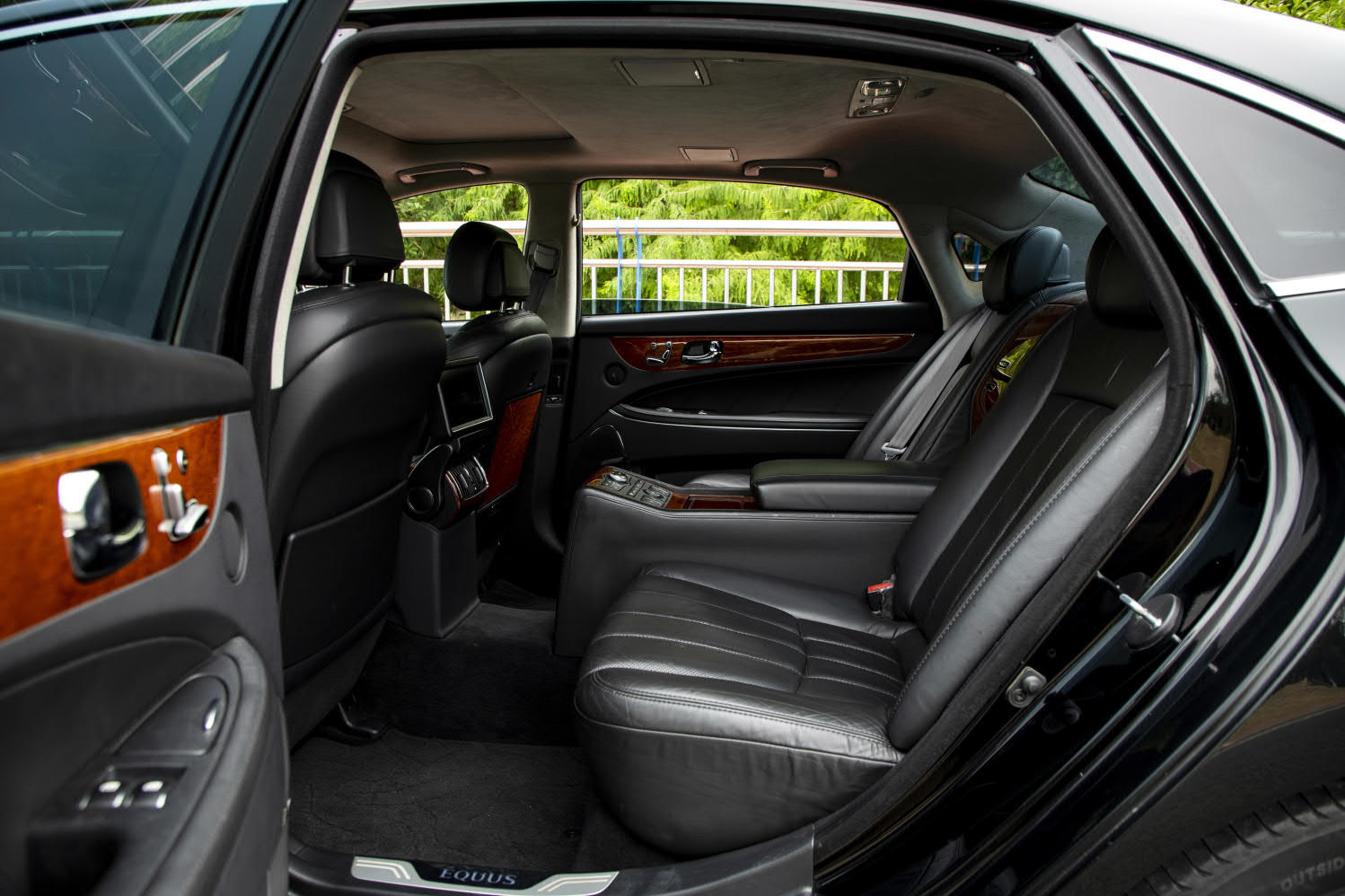 Hyundai Equus 2012 صورة سيارة #13