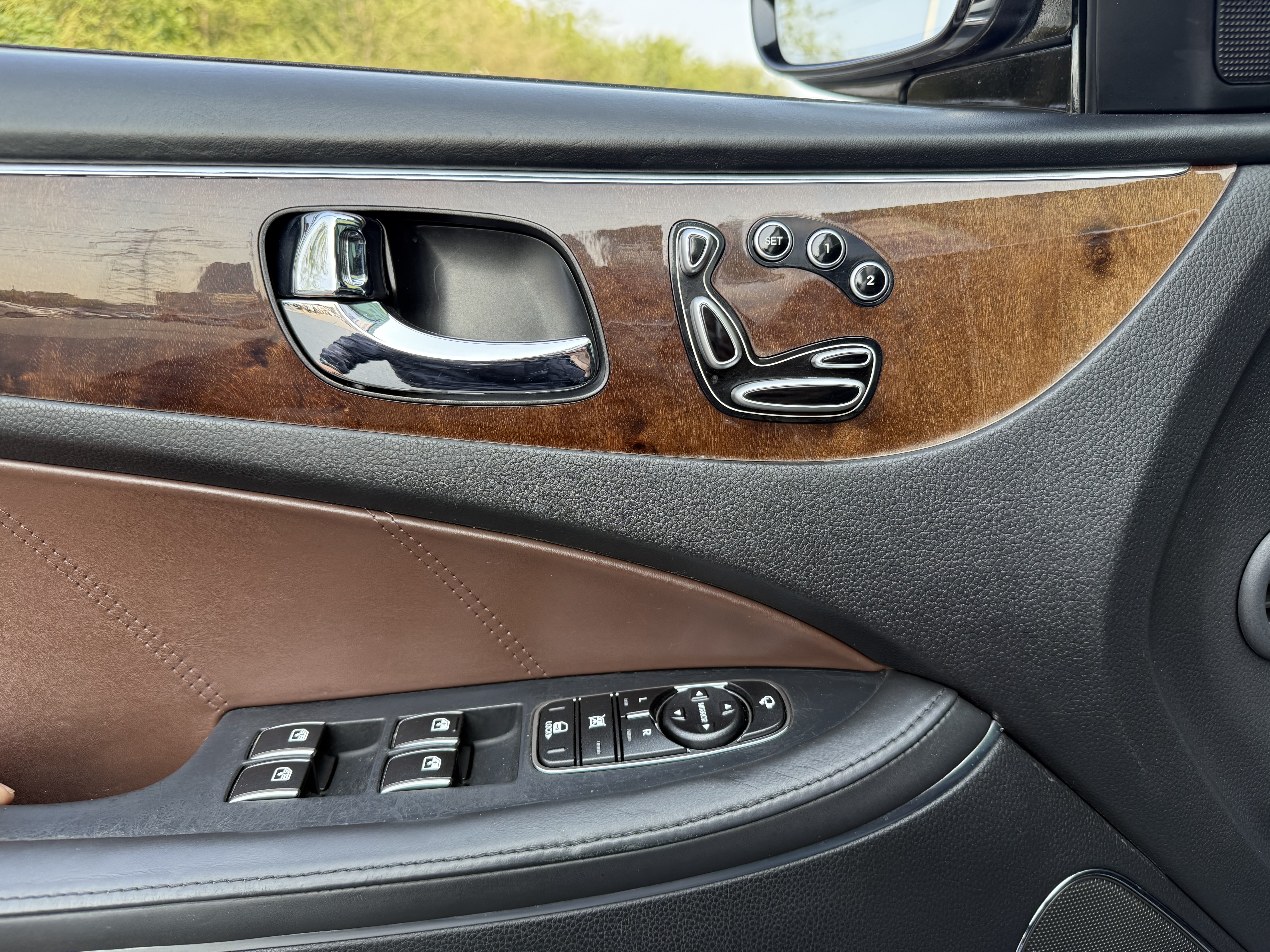 Hyundai Equus 2012 immagine di auto #13