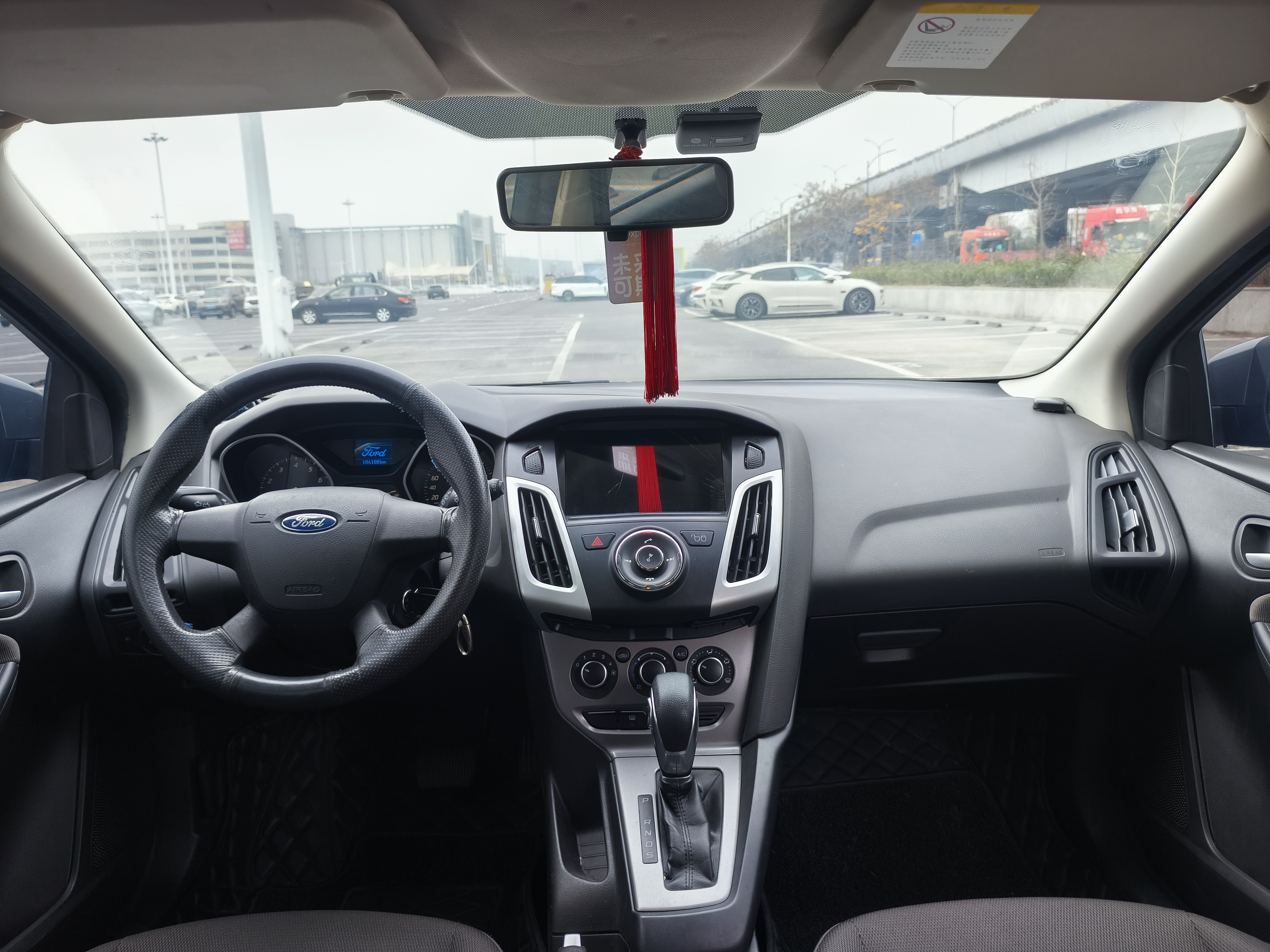 Ford Focus 2012 image de voiture #13