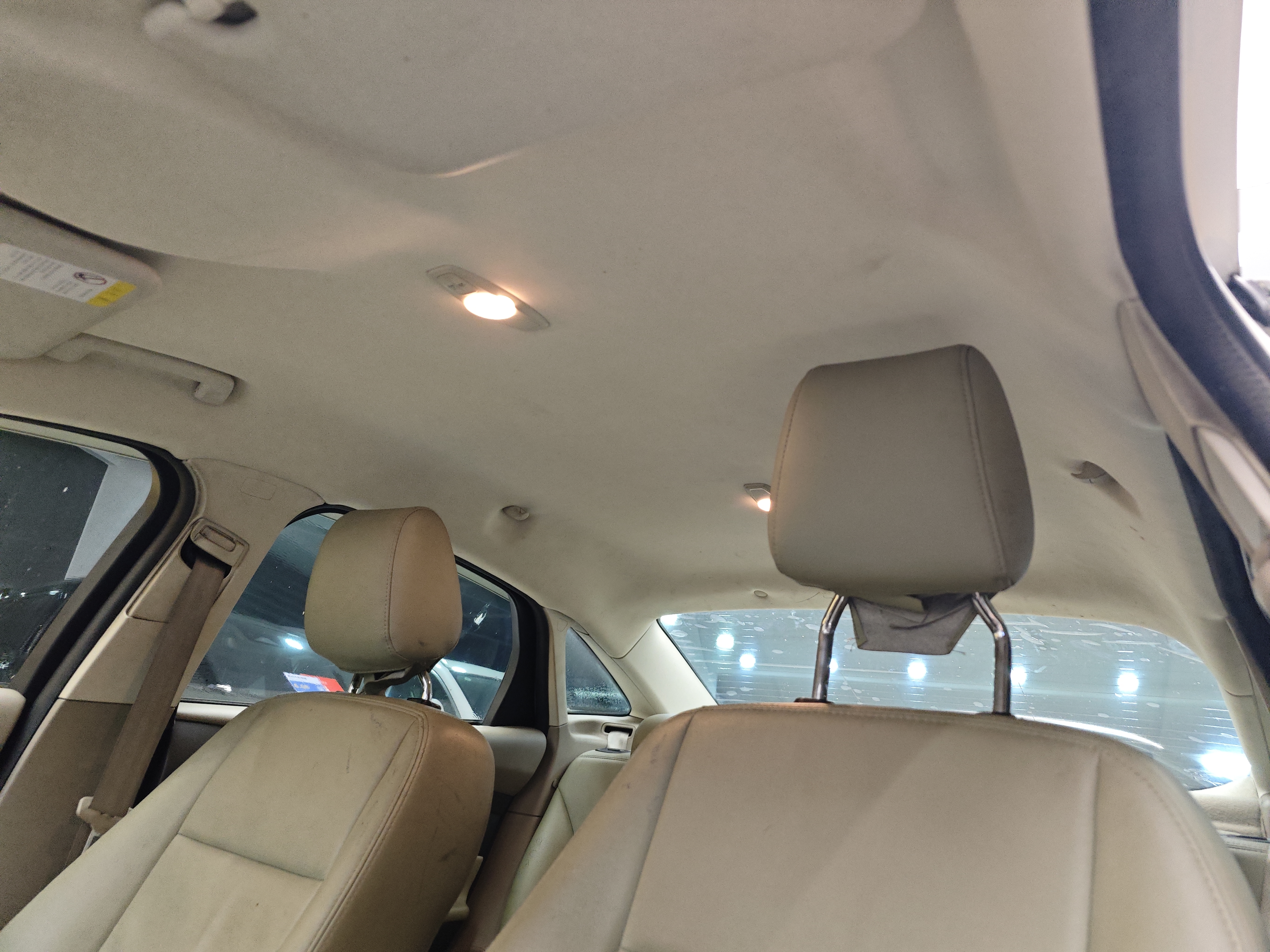 Ford Focus 2014 immagine di auto #13