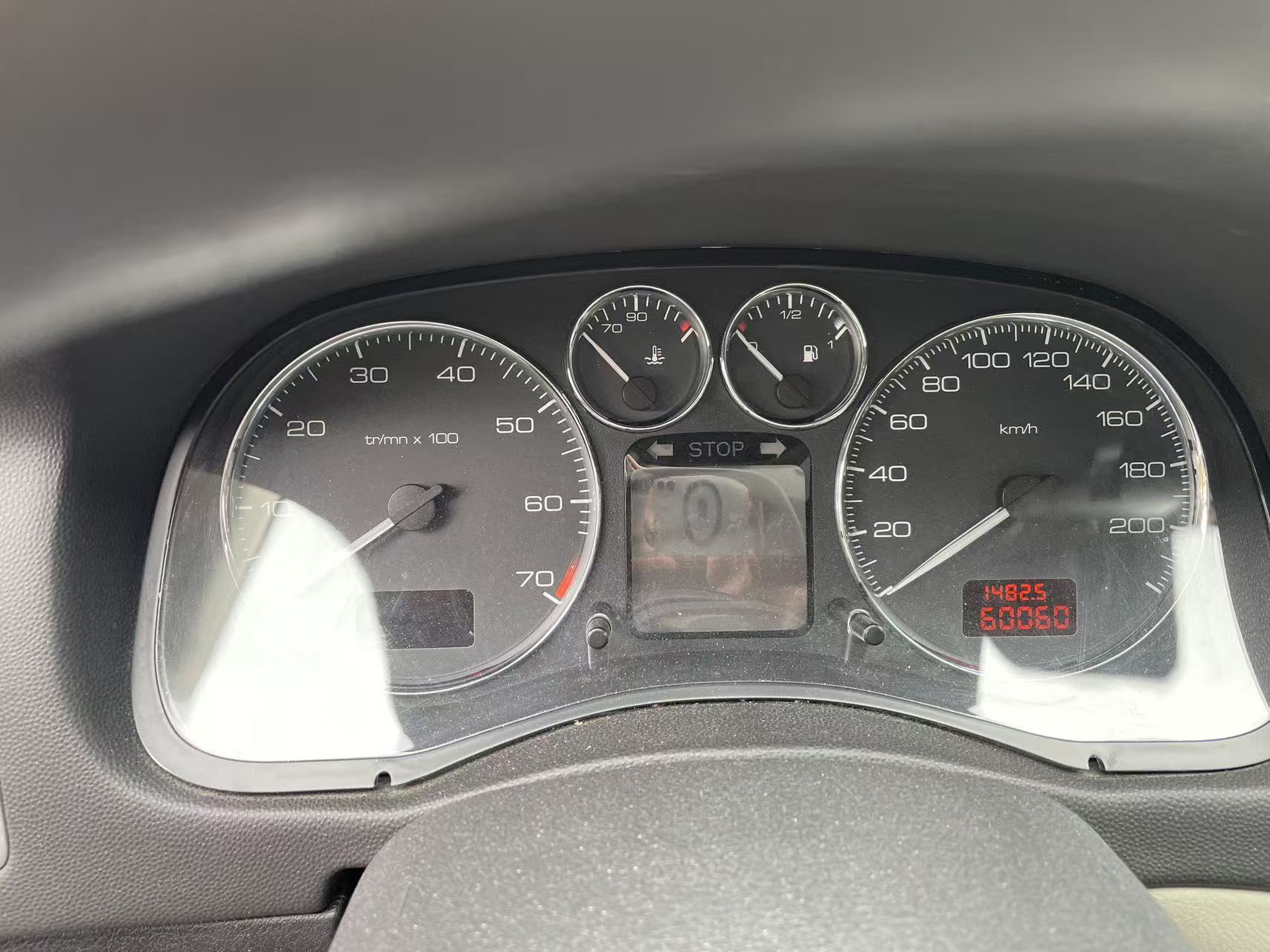 Peugeot 307 2013 car image #13