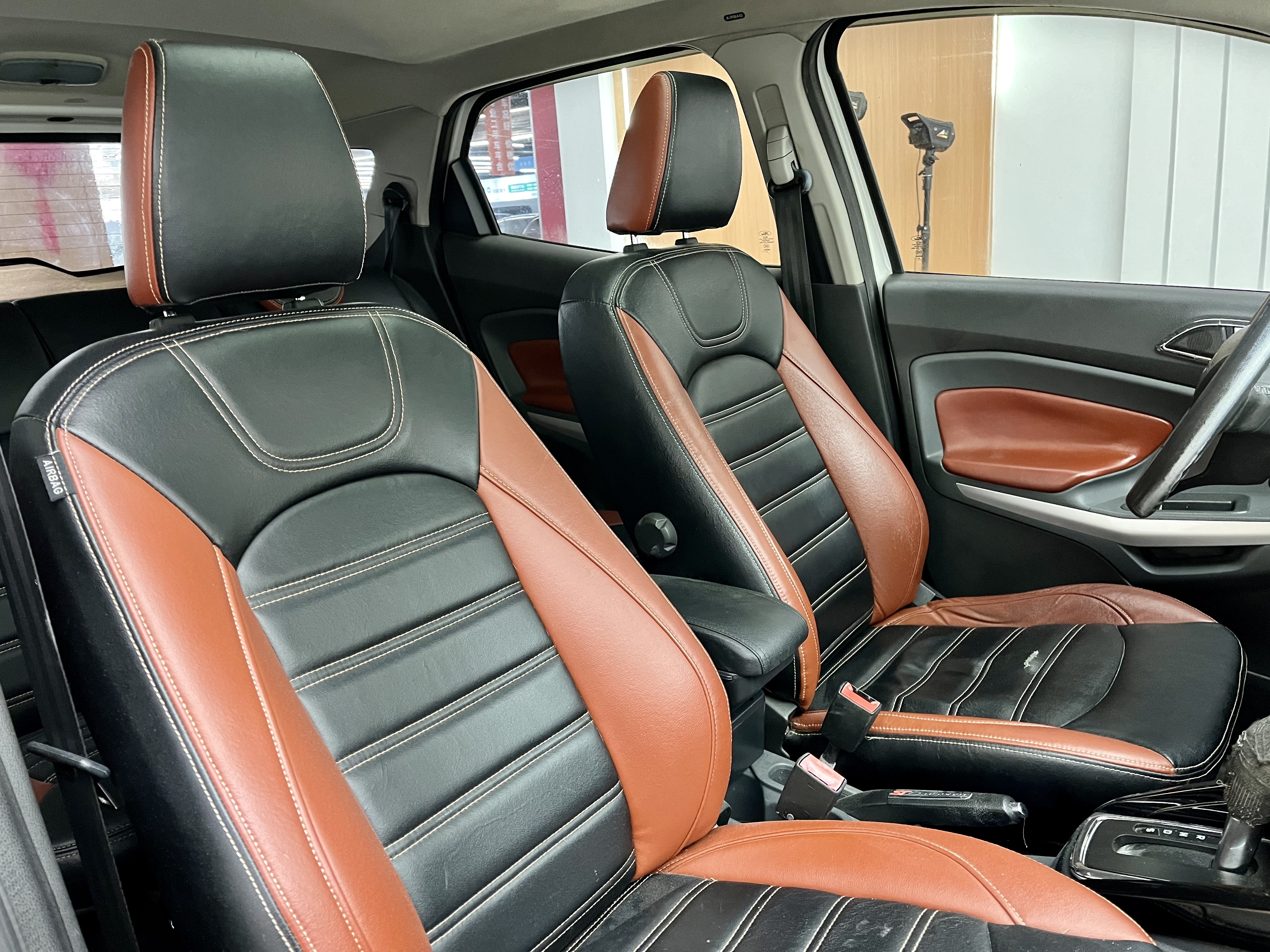 Ford EcoSport 2013 immagine di auto #13