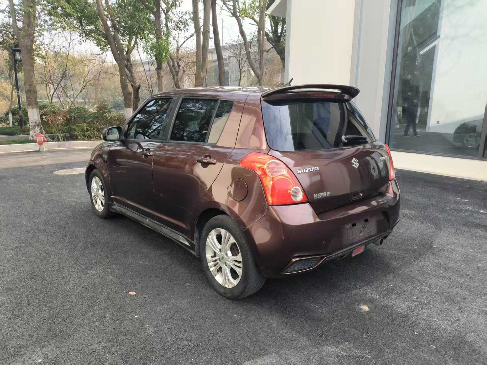 铃木 雨燕 2013 汽车图片 #13